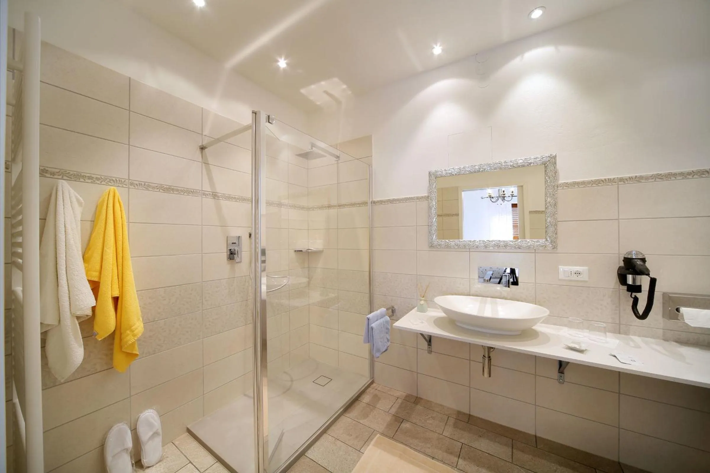 Bathroom in Garni Villa Tyrol - Adults Only