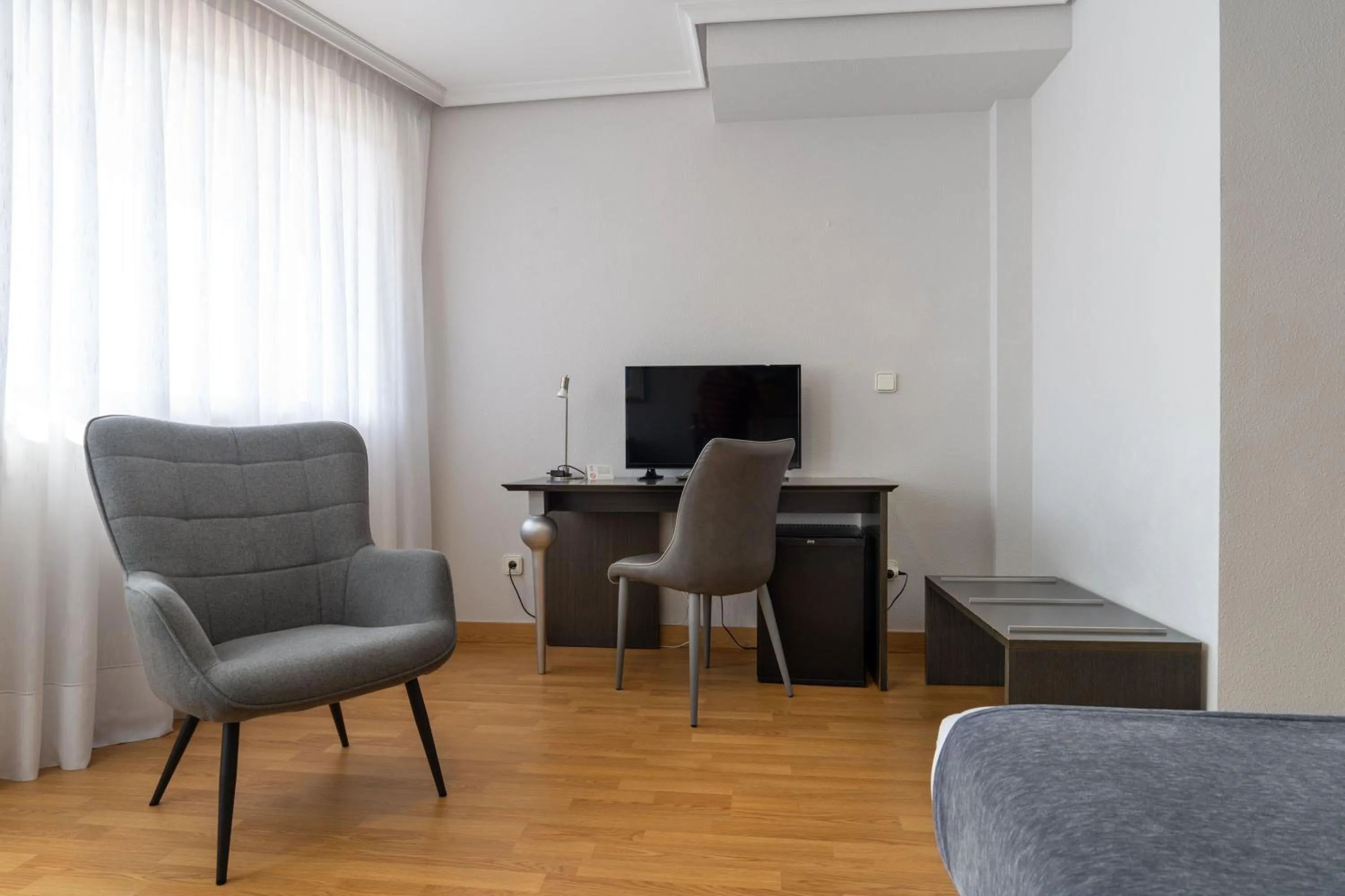 Bedroom in Chateau La Roca
