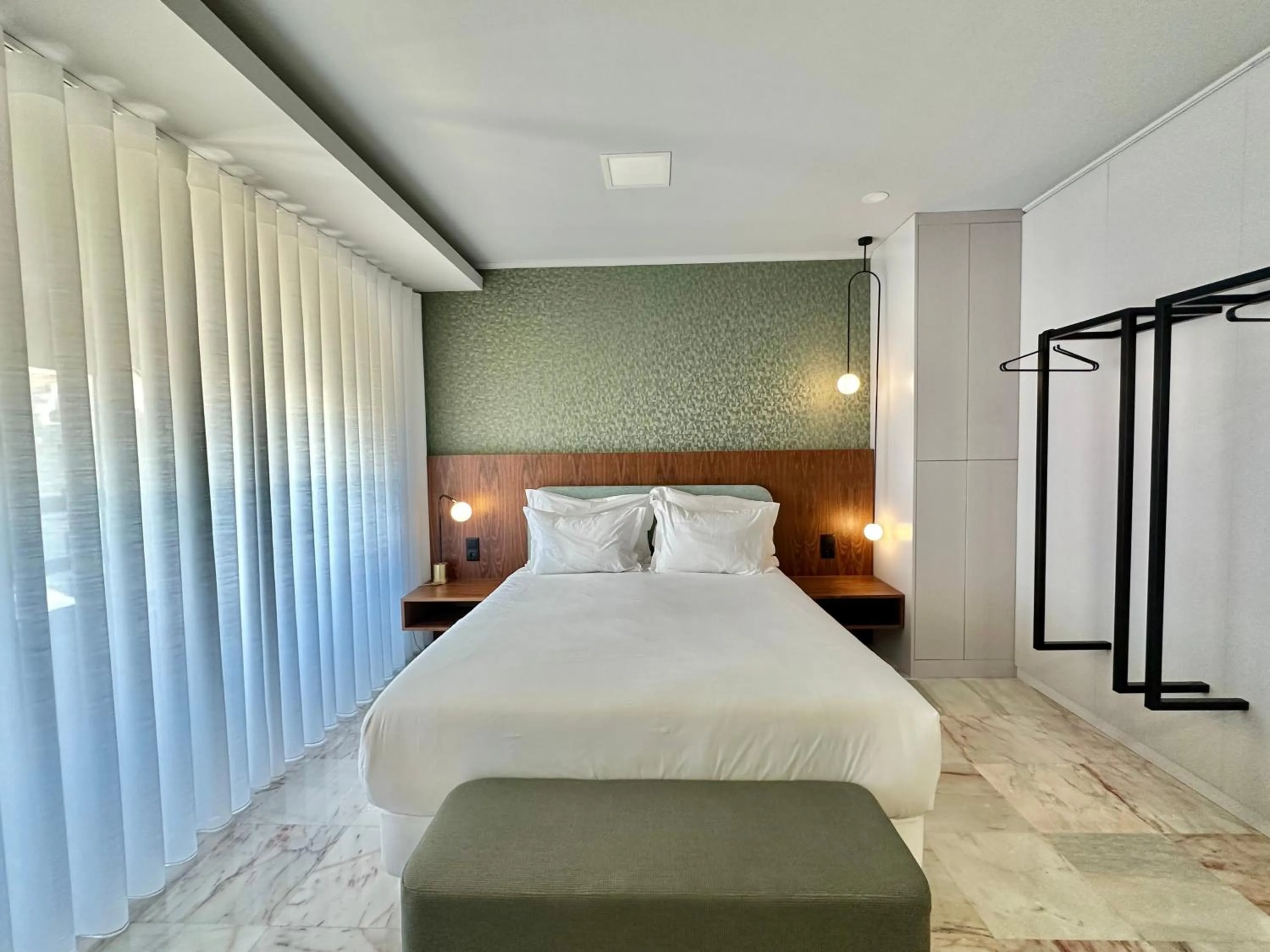 Bed in YOUROPO - Downtown