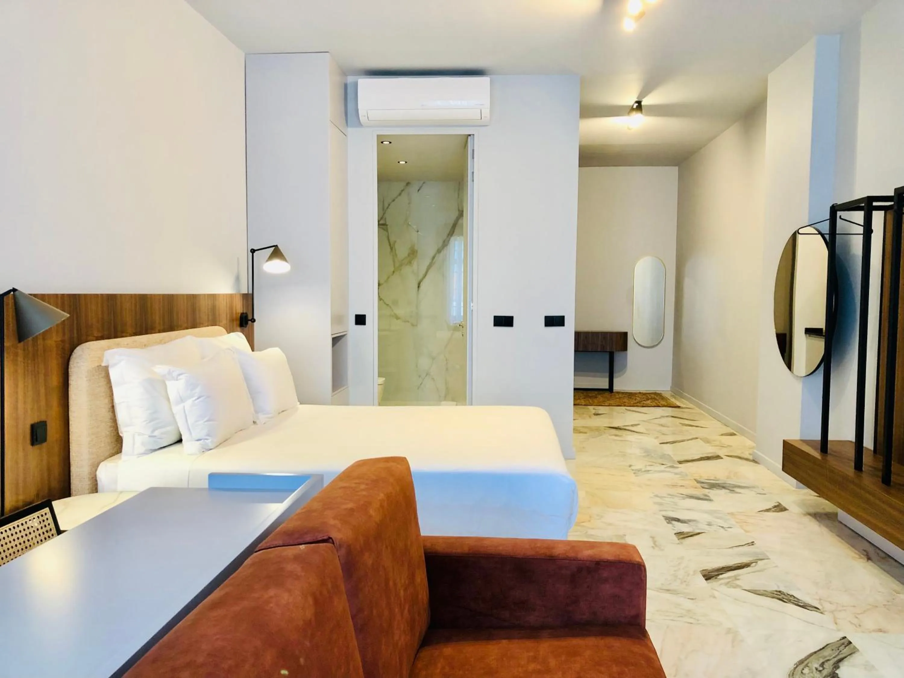 Bed in YOUROPO - Downtown