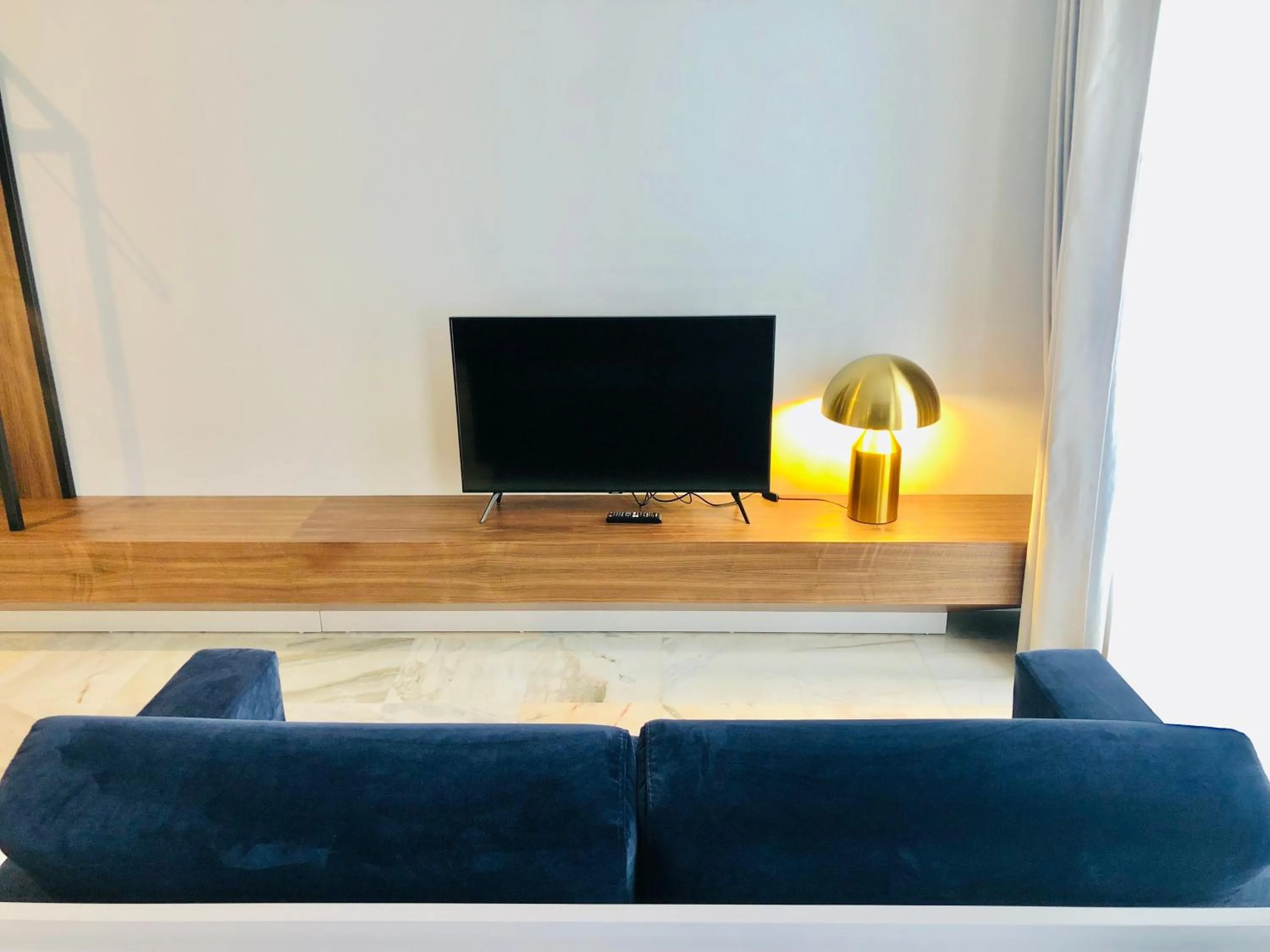 TV and multimedia in YOUROPO - Downtown