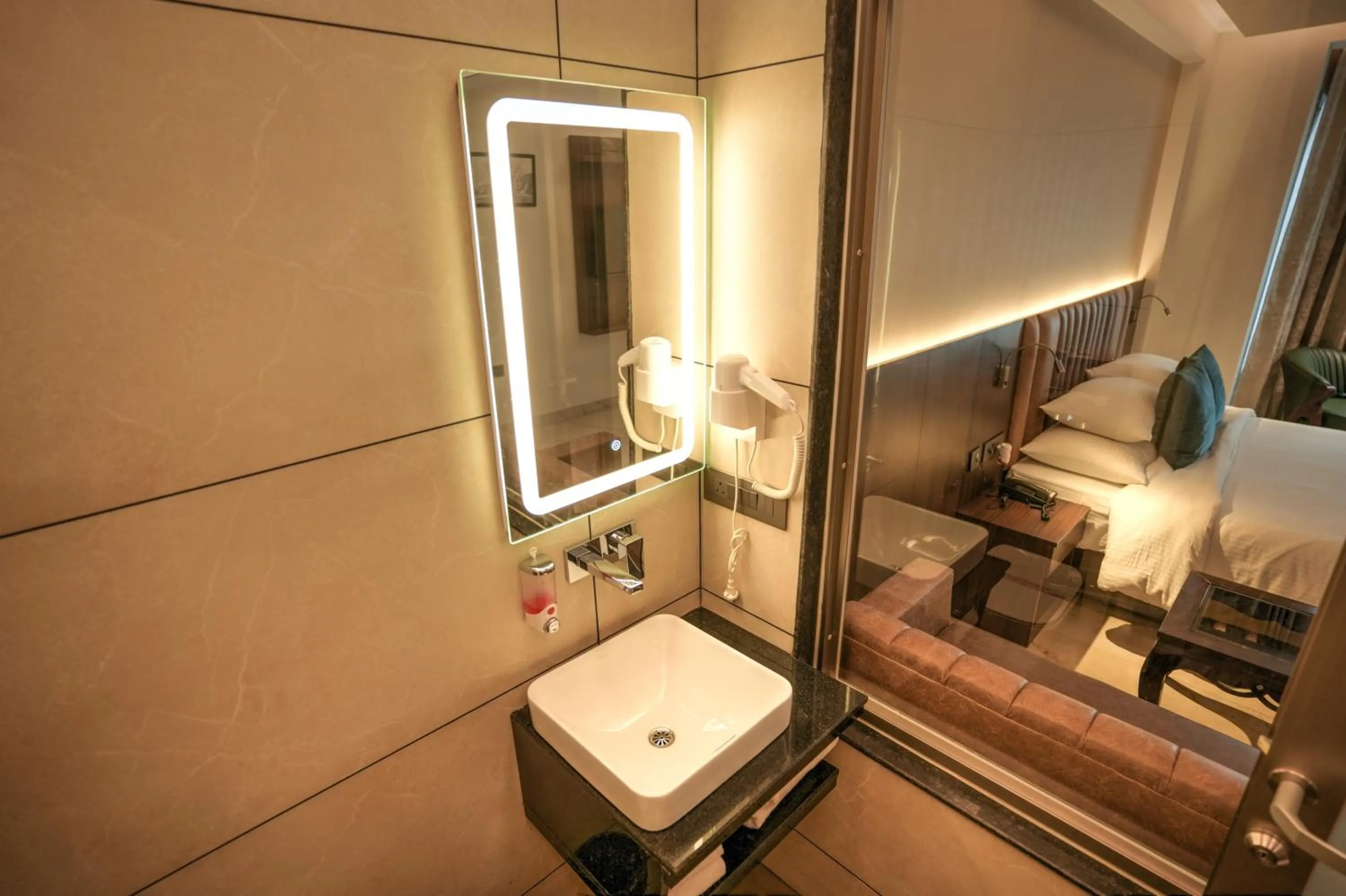 Bathroom in Hotel Rj