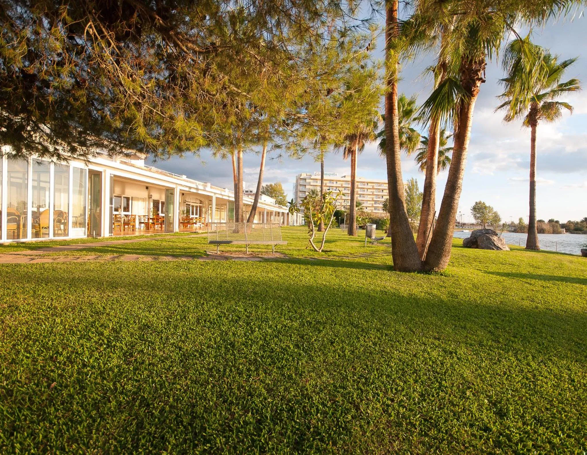 Natural landscape in Universal Aparthotel Elisa