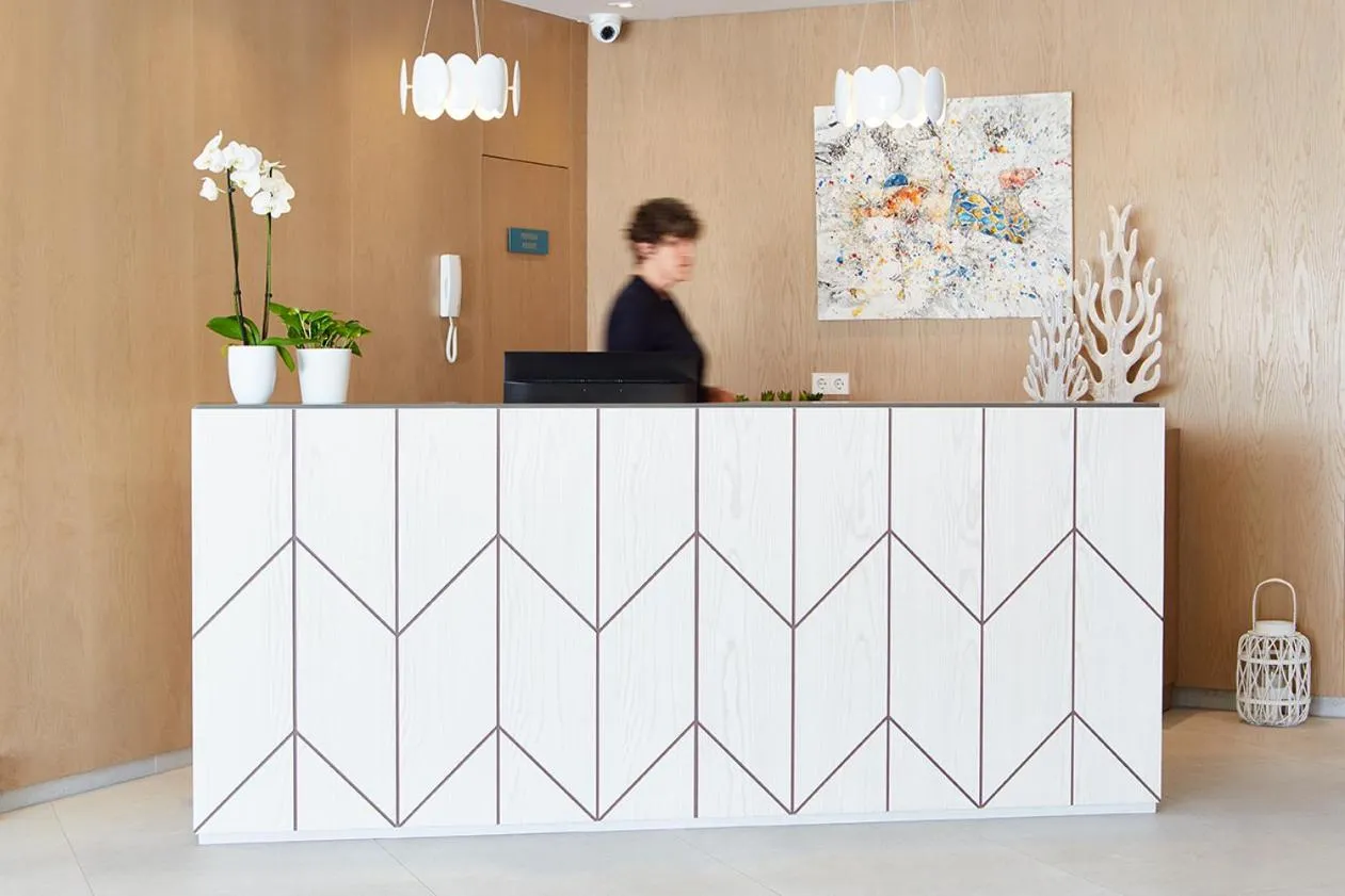 Lobby or reception in Universal Aparthotel Elisa