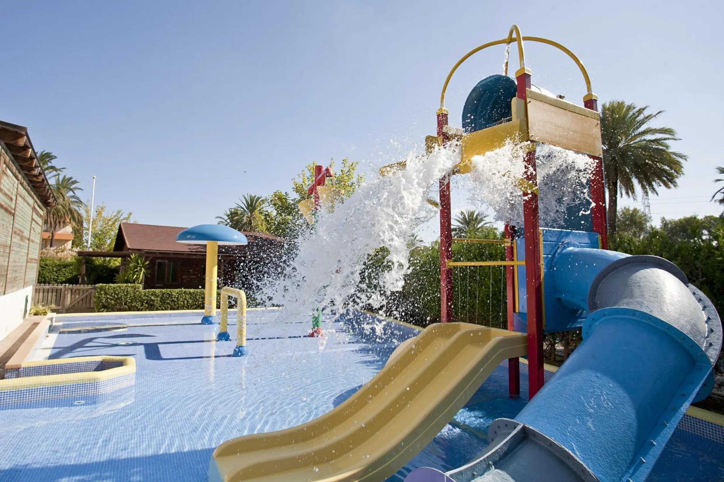 Children play ground in Apartamentos Siesta I