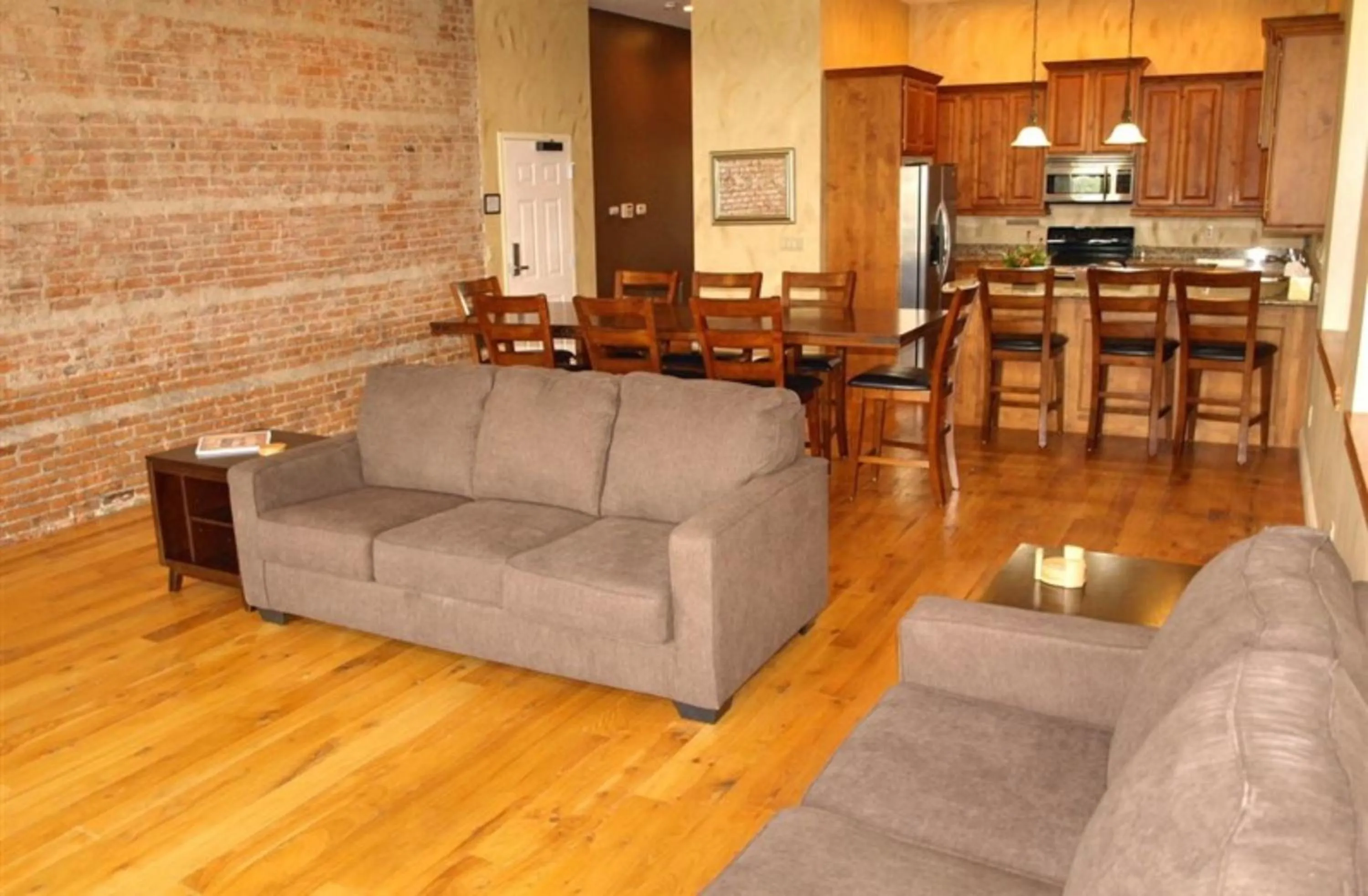 Living room in Cornerstone Inn