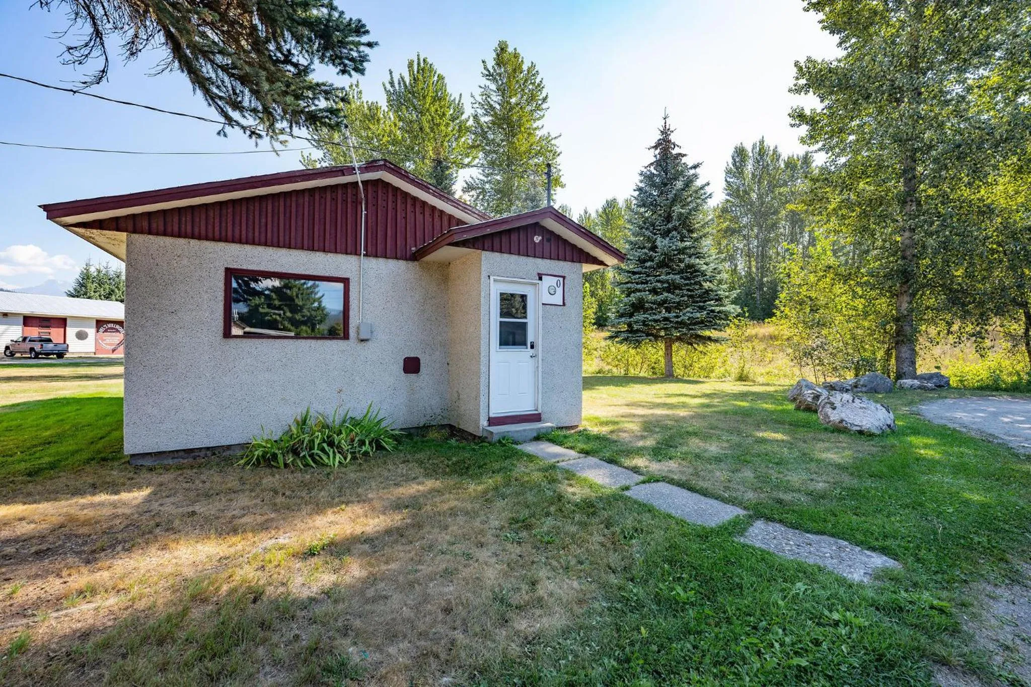 Downie Cottage by Revelstoke Vacations