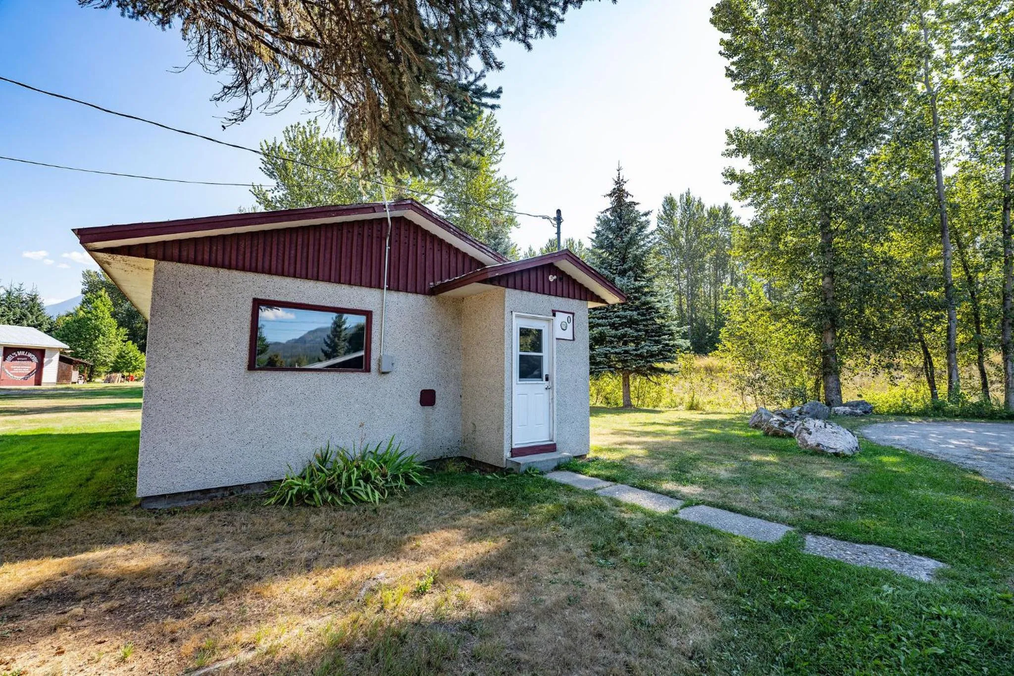 Downie Cottage by Revelstoke Vacations