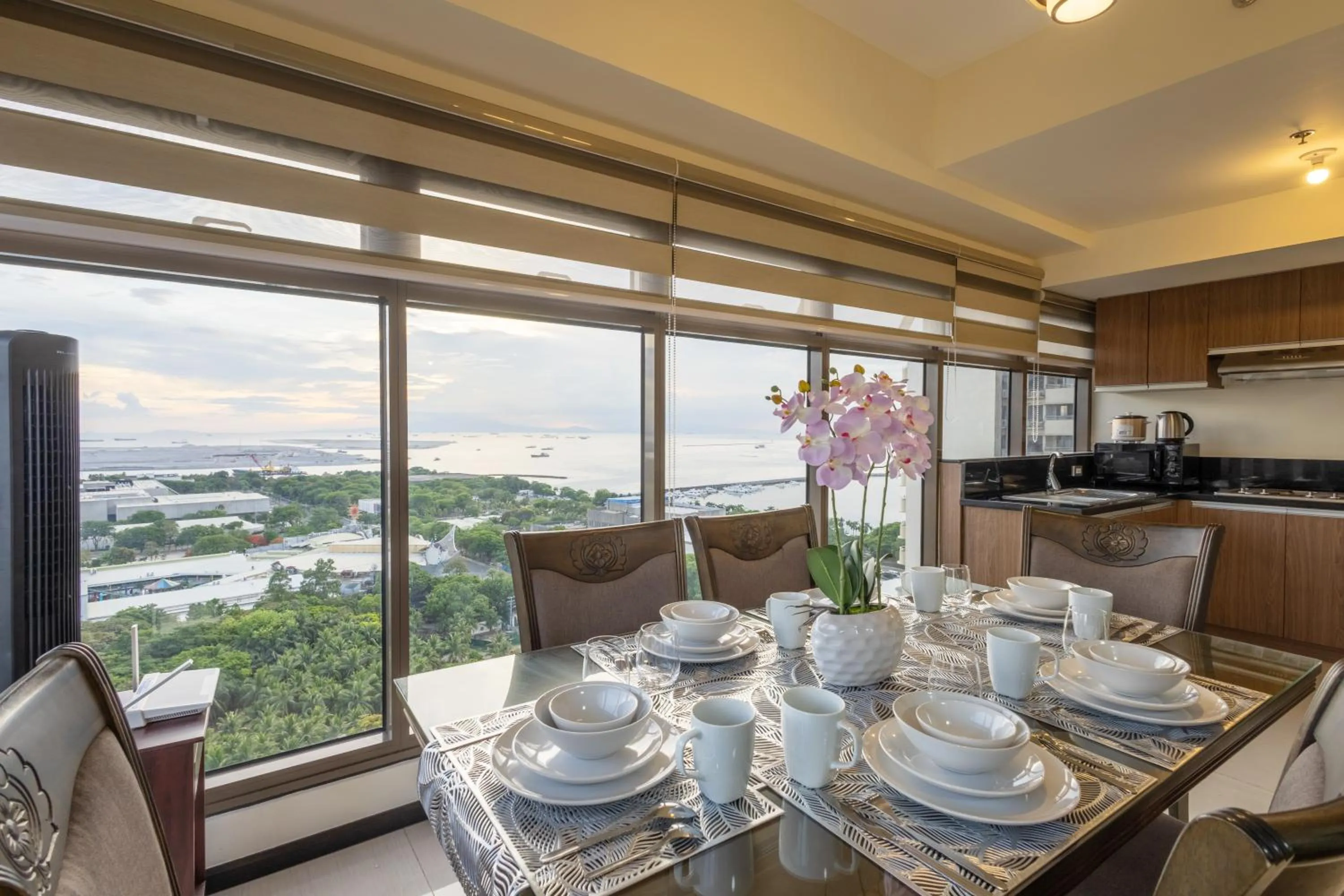Dining area in The Radiance Manila Bay