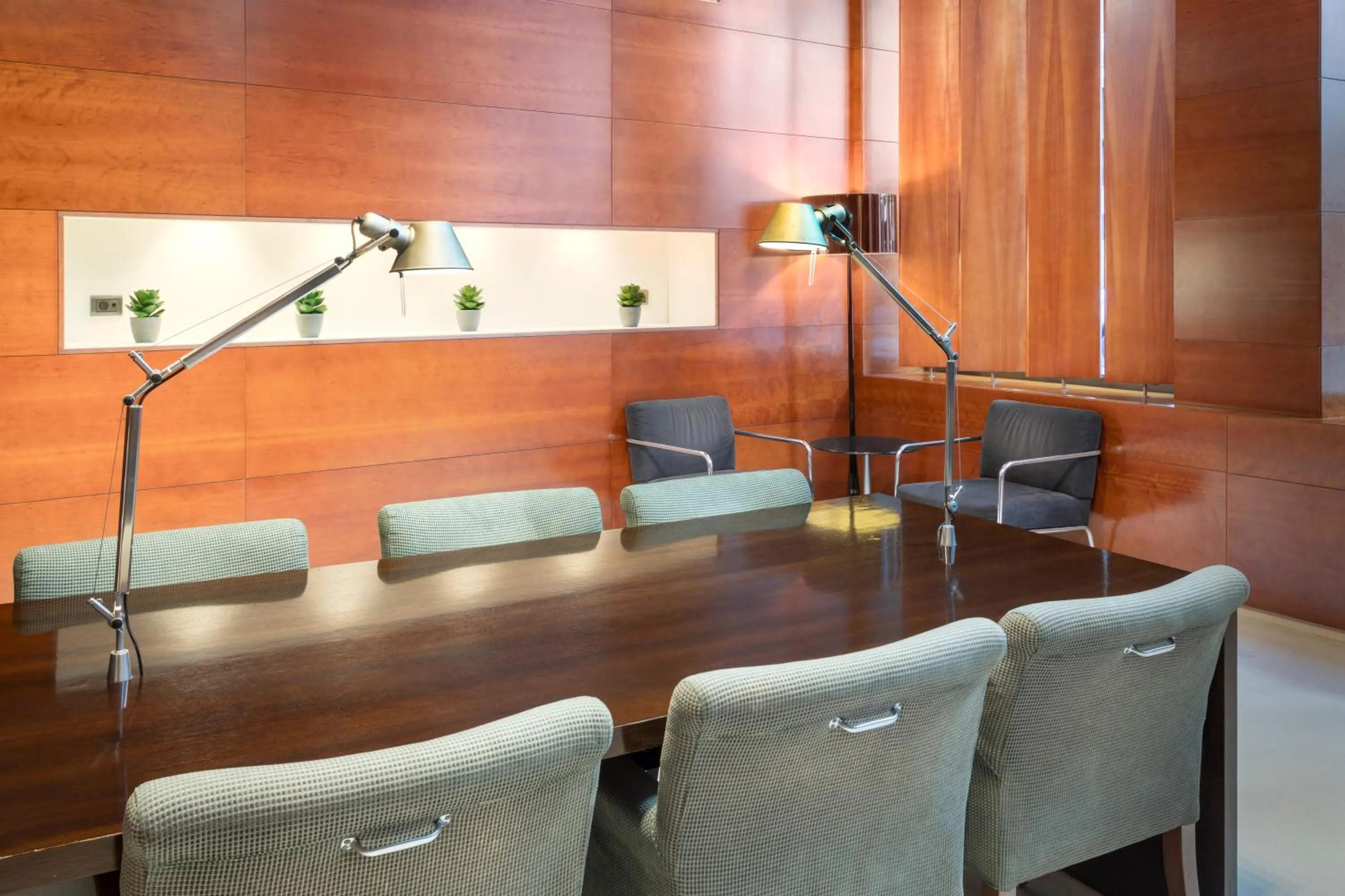 Meeting/conference room in B&B HOTEL Ciudad de Lleida