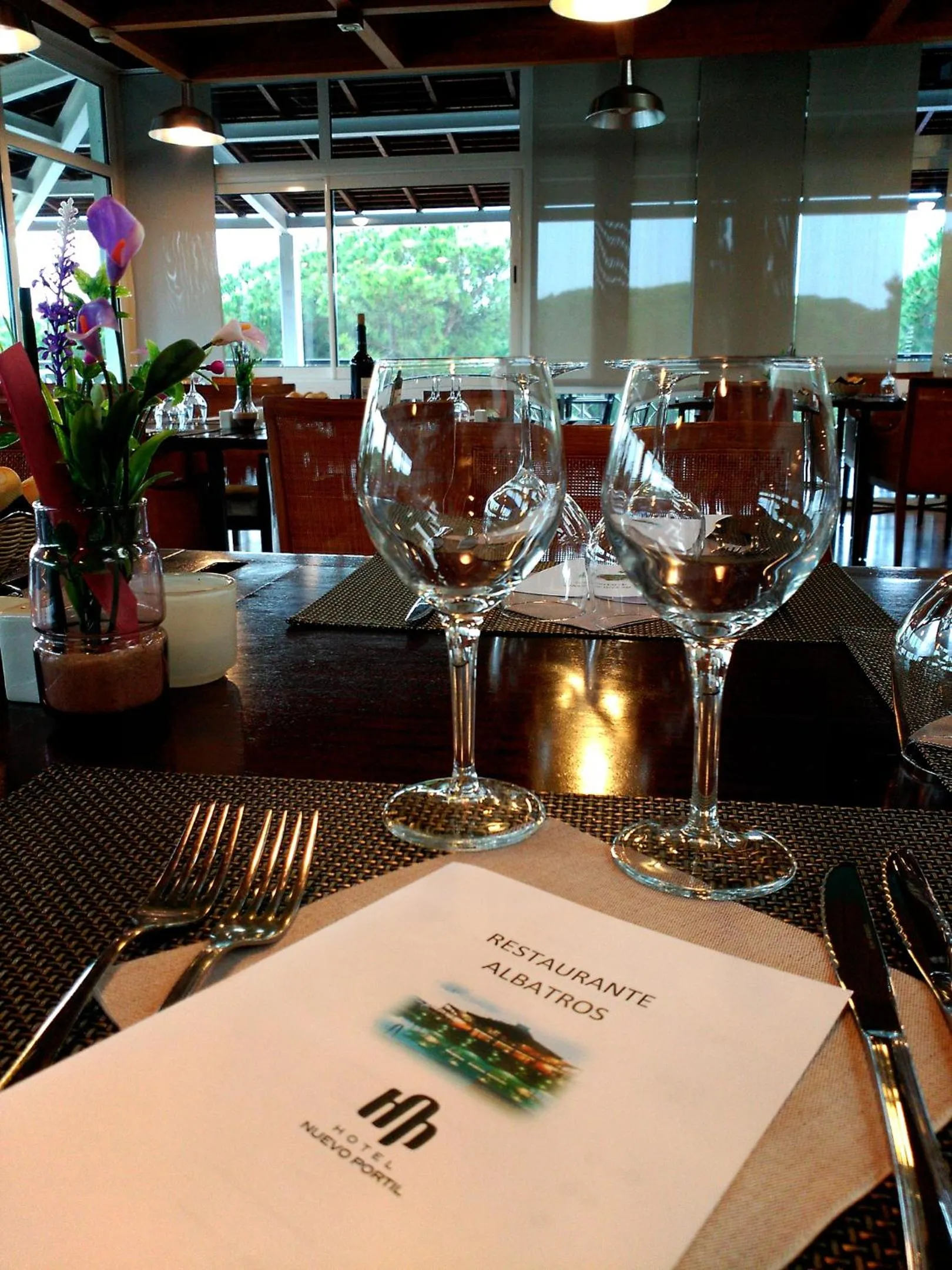 Restaurant/places to eat in Hotel Nuevo Portil Golf