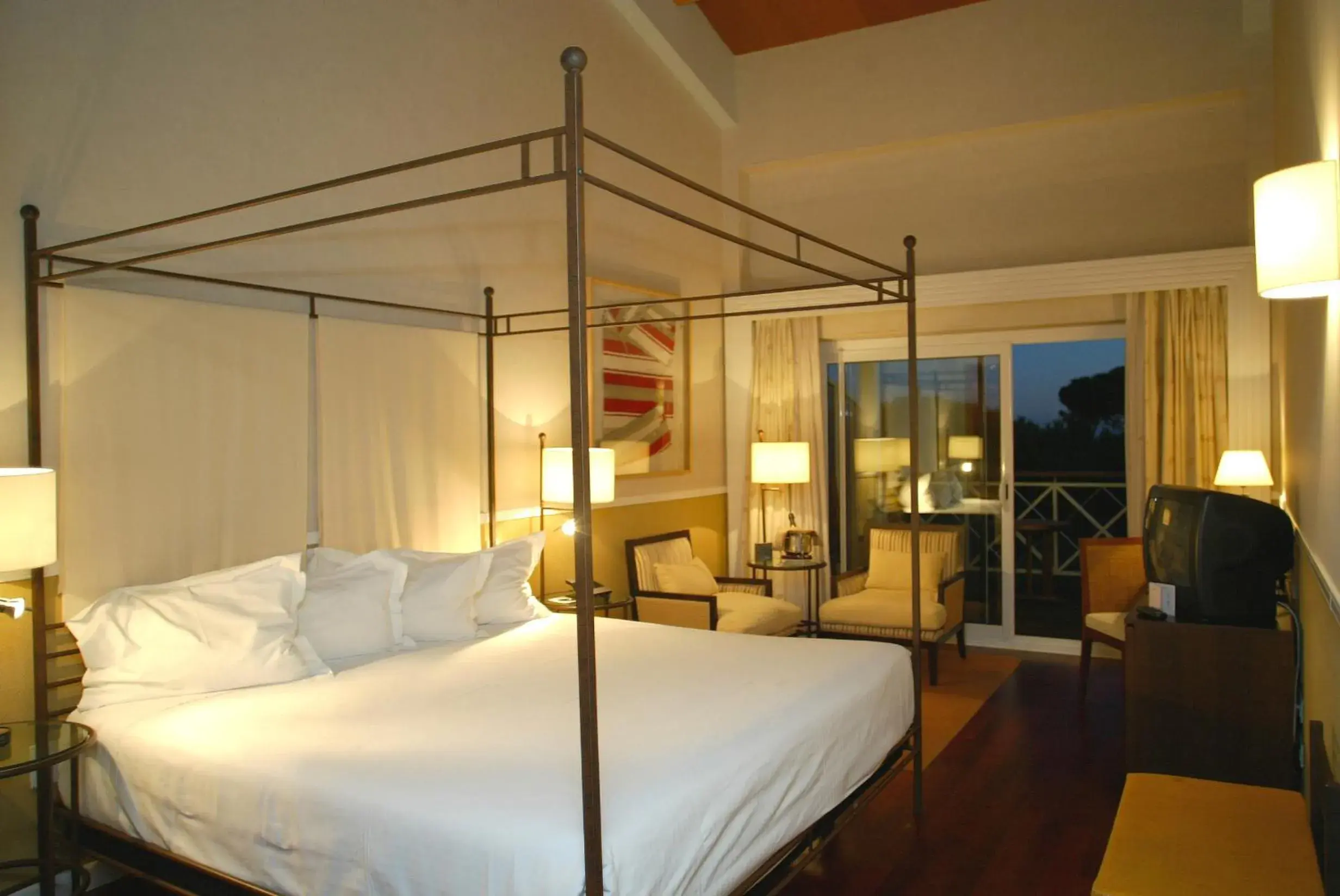 King Double Room in Hotel Nuevo Portil Golf King Double Room in Hotel Nuevo Portil Golf