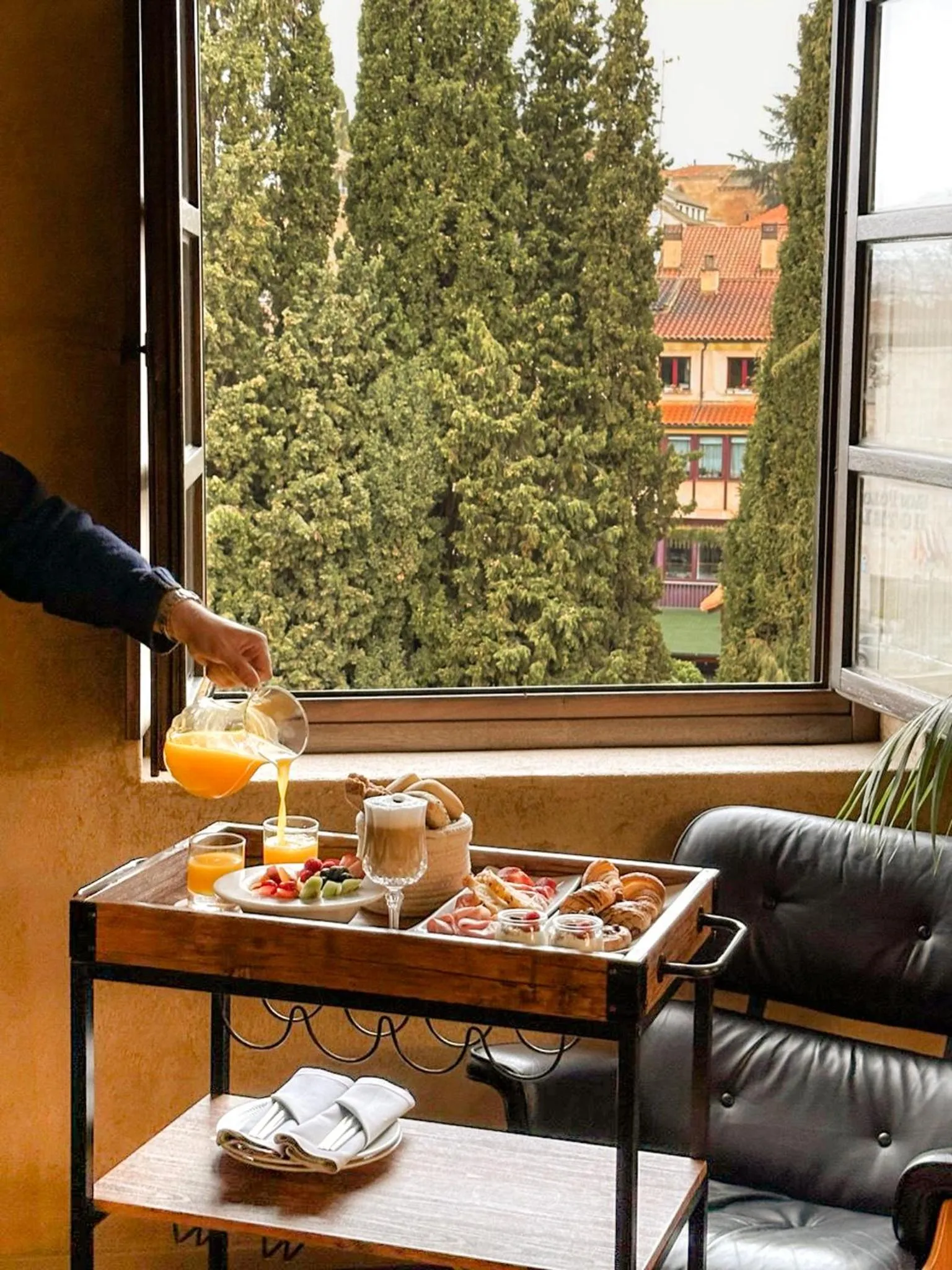 Breakfast in Hospes Palacio de San Esteban, a Member of Design Hotels