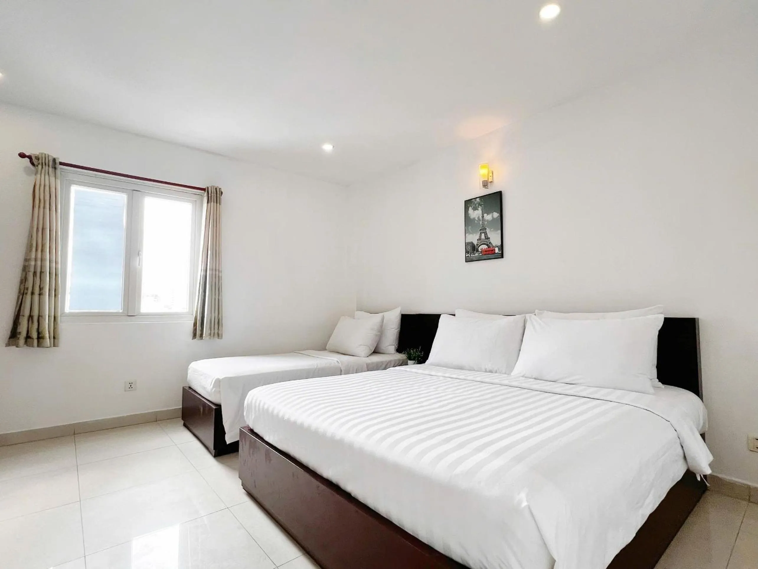 Property building, Bed in SaiGon Europe Hotel