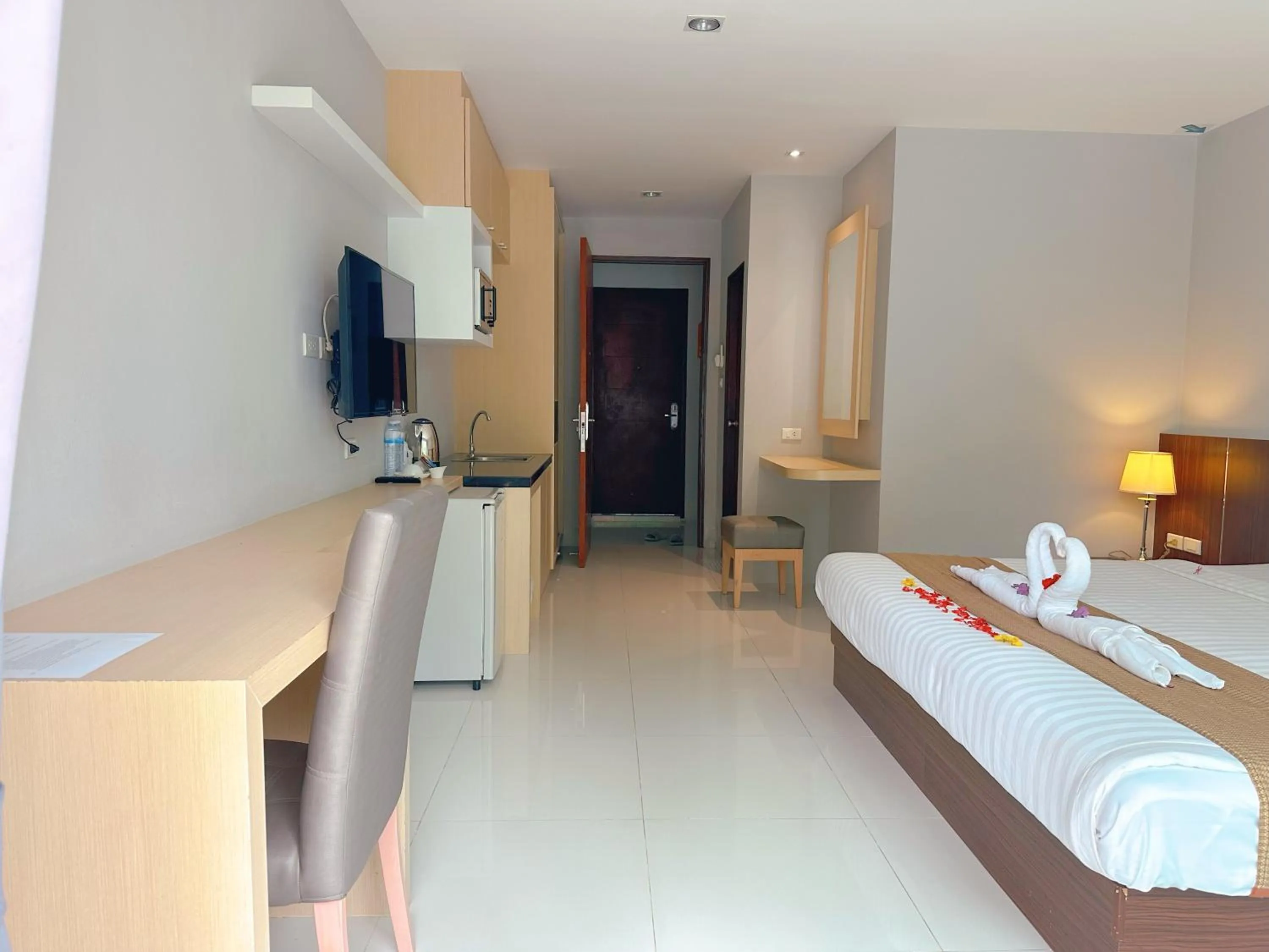 Photo of the whole room, Bed in Ahad Suite Aonang