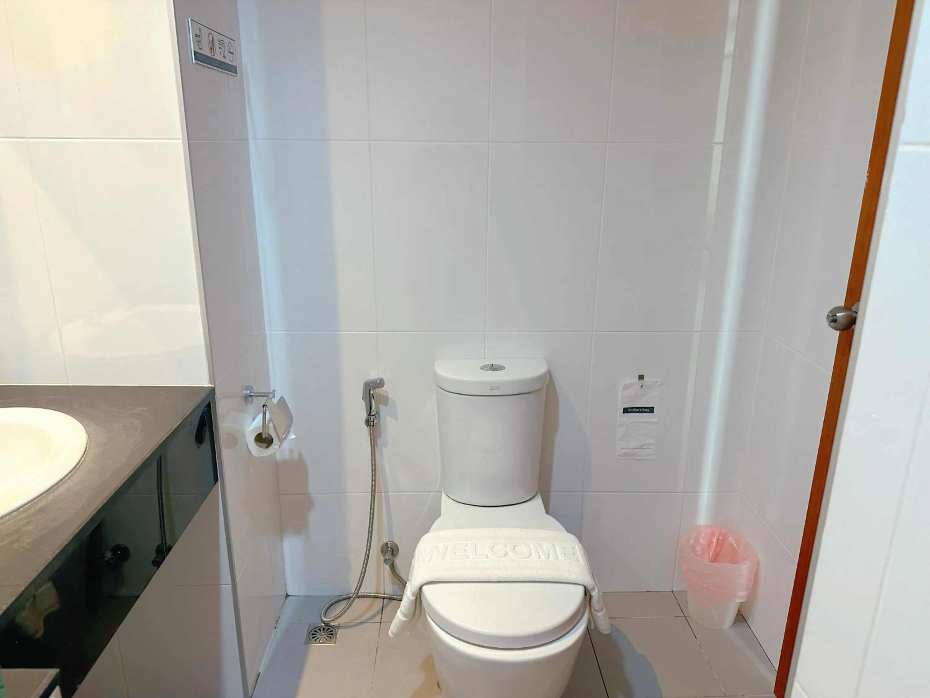 Toilet in Ahad Suite Aonang