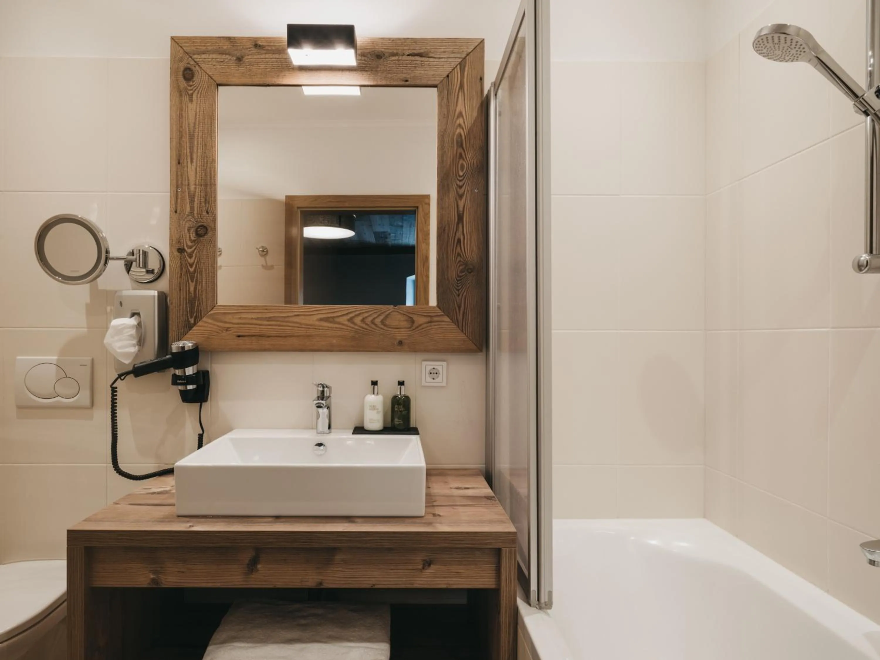 Bathroom in VAYA Post Saalbach