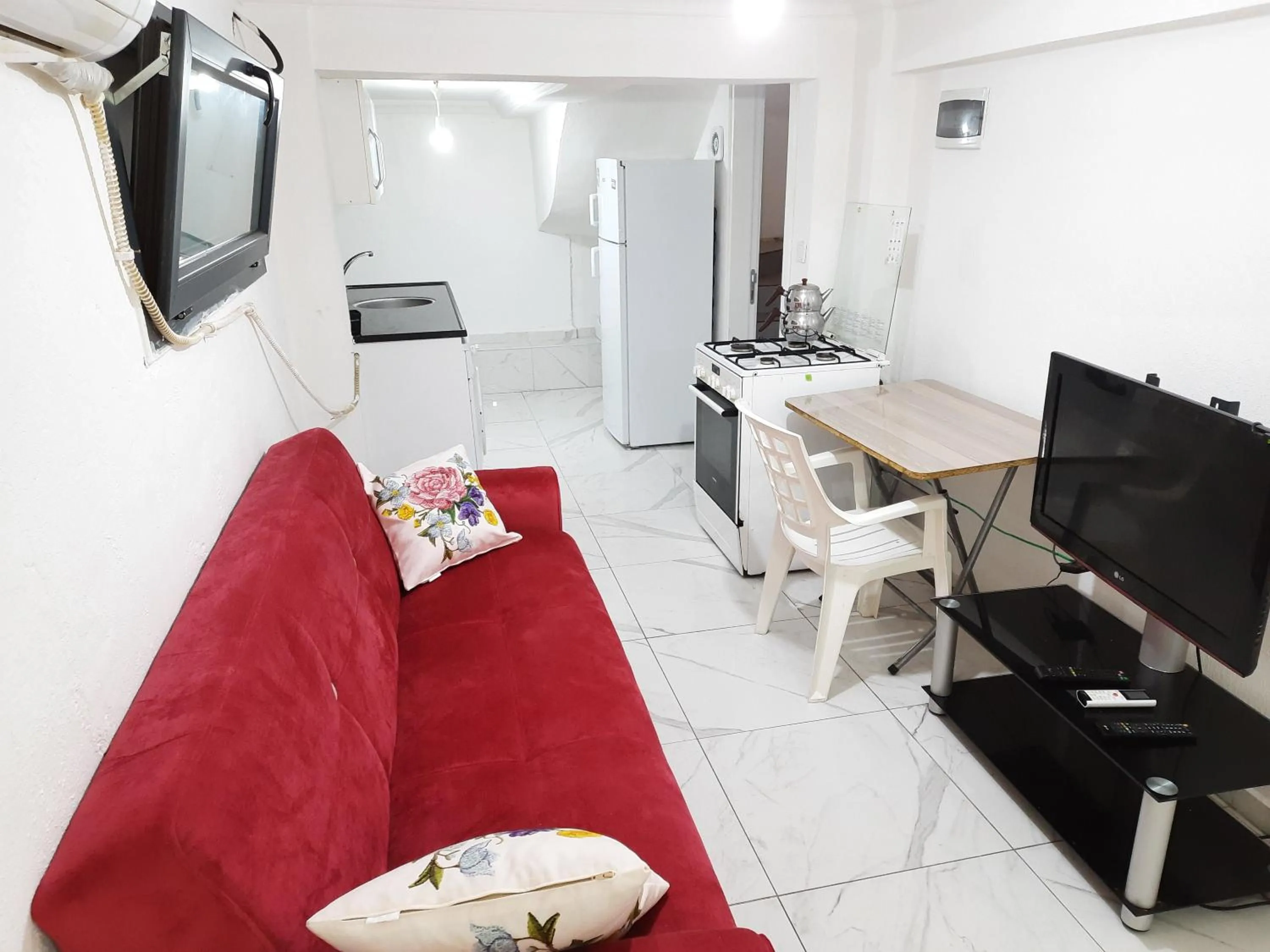 TV and multimedia in Çeşme holiday homes