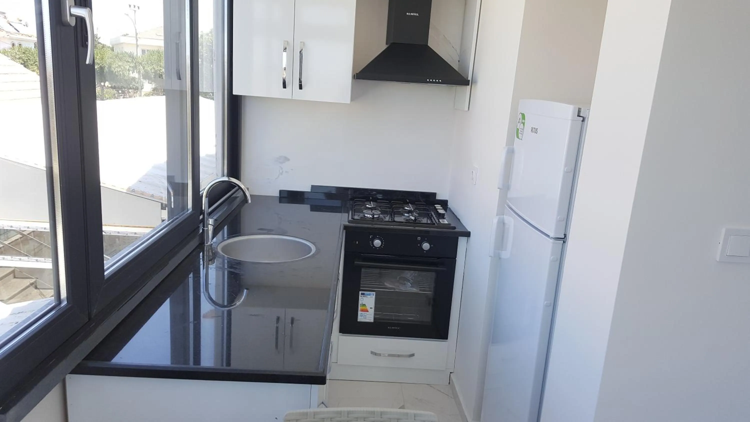 Kitchen or kitchenette in Çeşme holiday homes