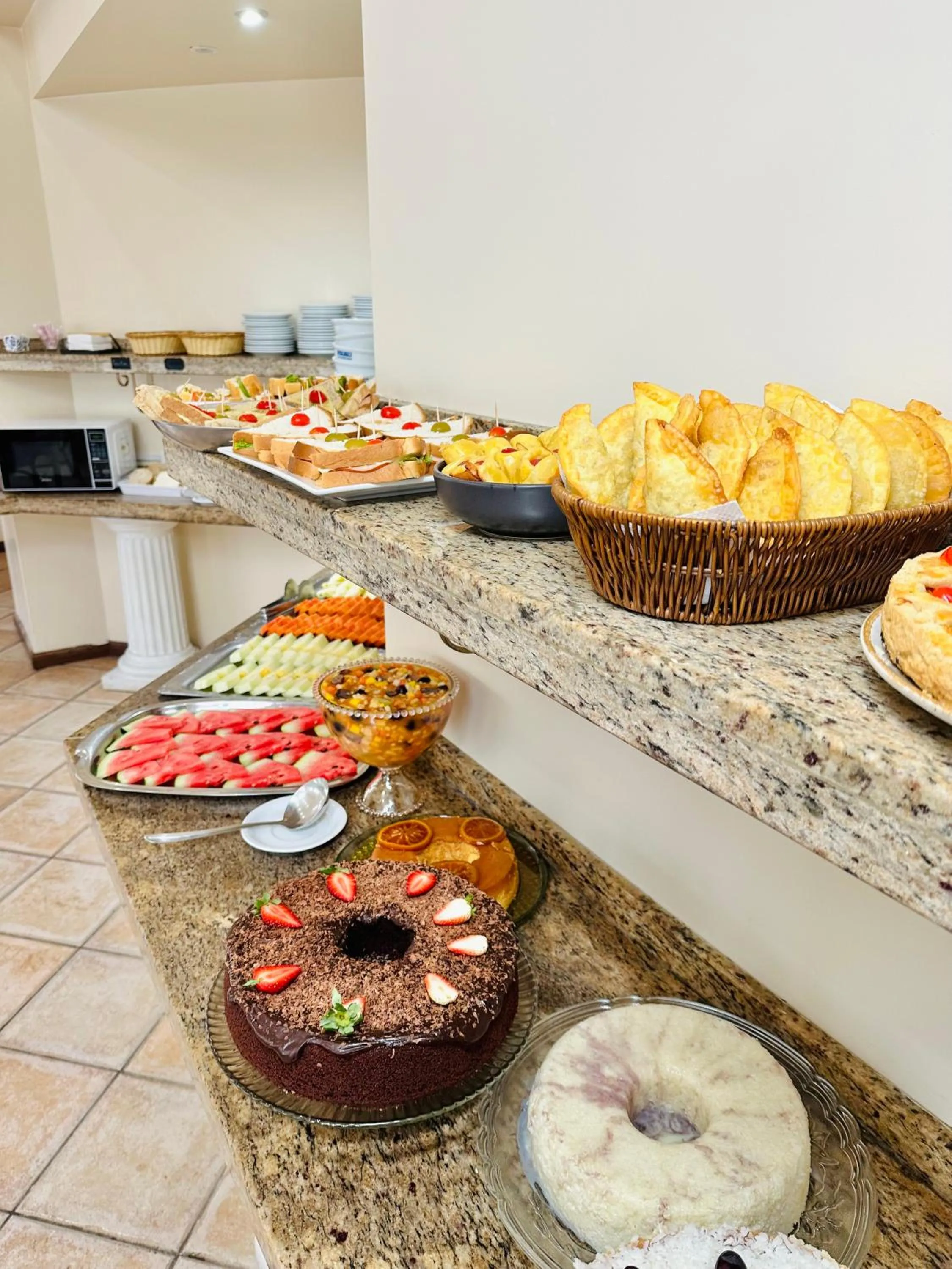 Breakfast in Gaivotas Praia Hotel