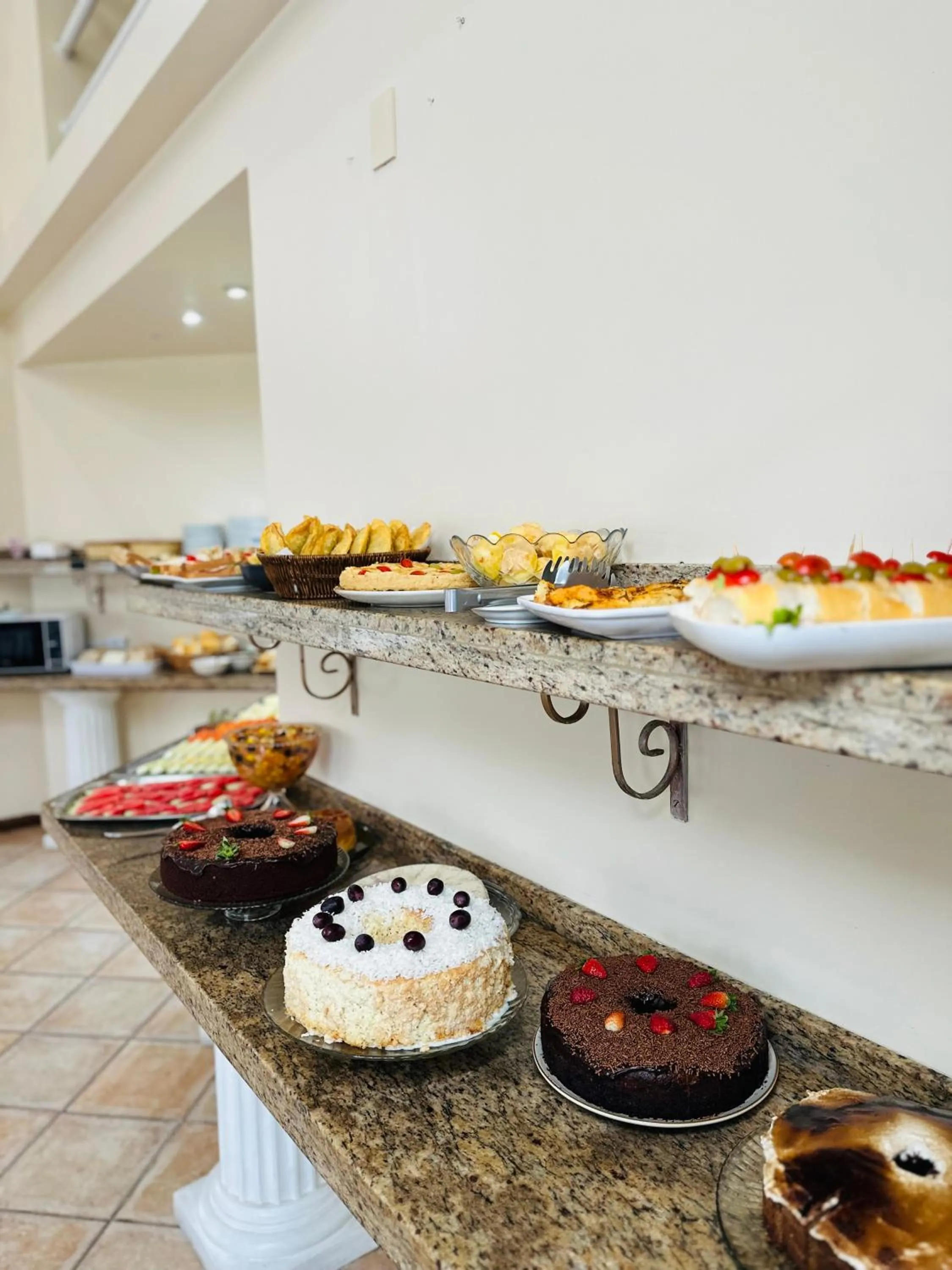 Breakfast in Gaivotas Praia Hotel