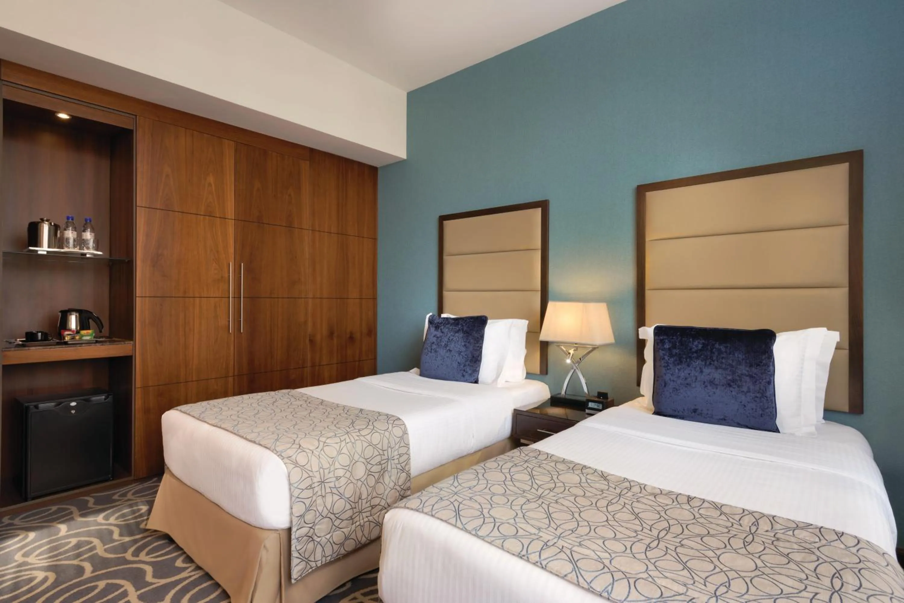Bedroom, Bed in Ramada Abu Dhabi Corniche
