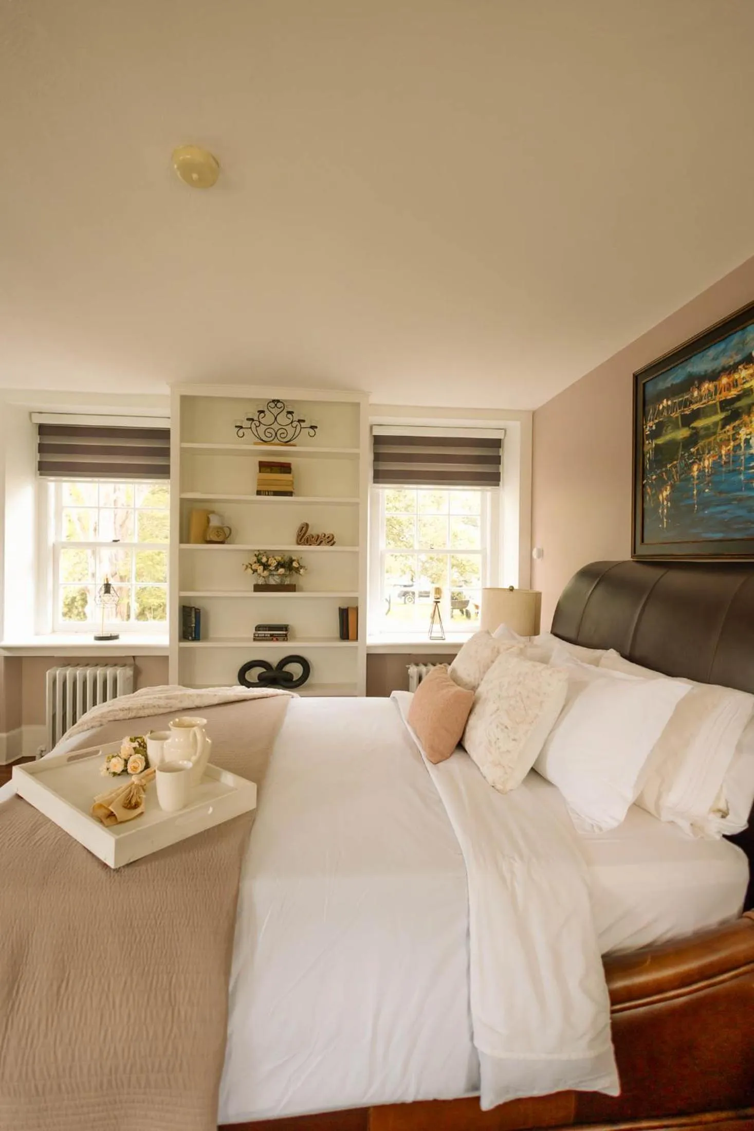 Bed in Chimney Hill Estate Inn