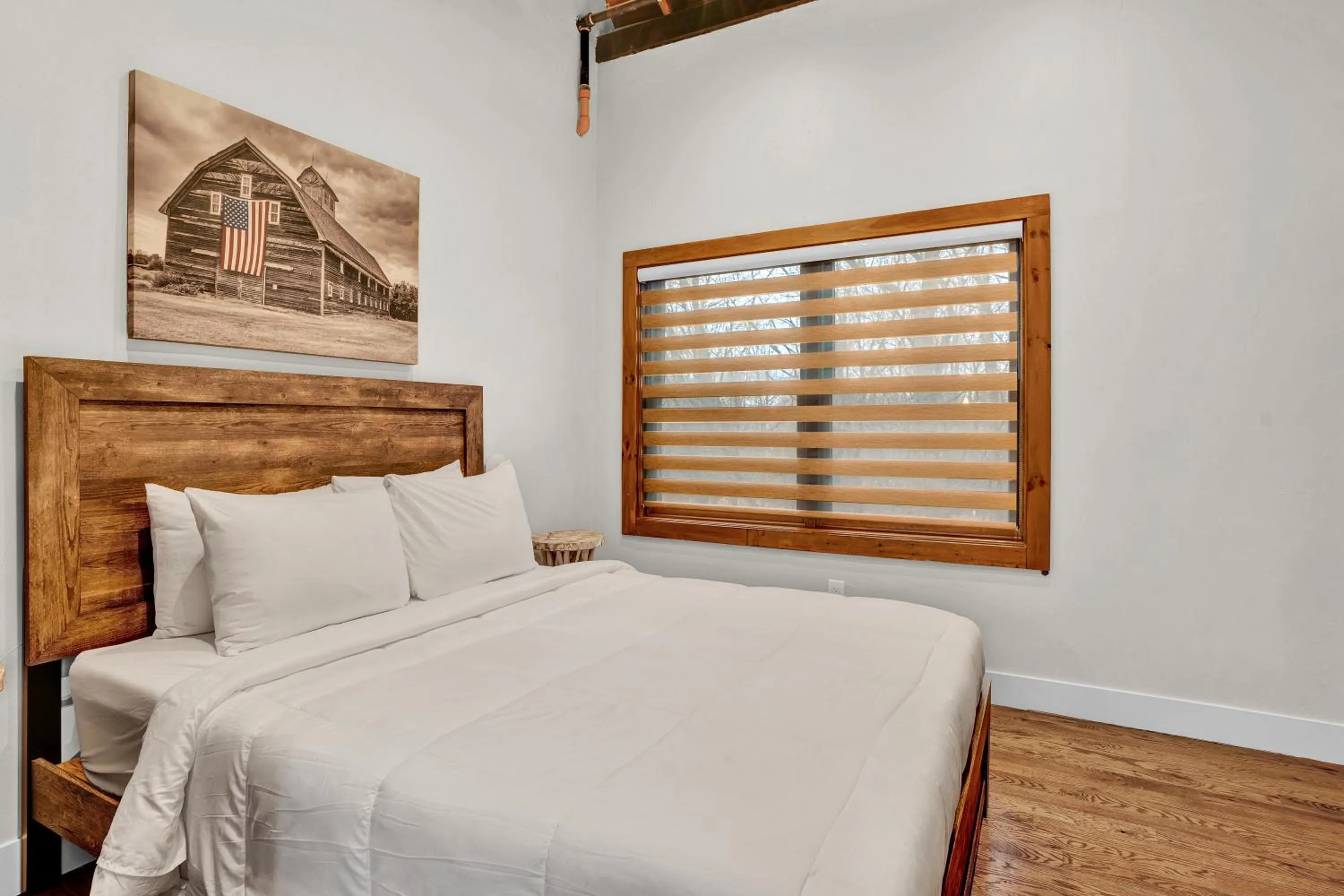 Bed in Chimney Hill Estate Inn