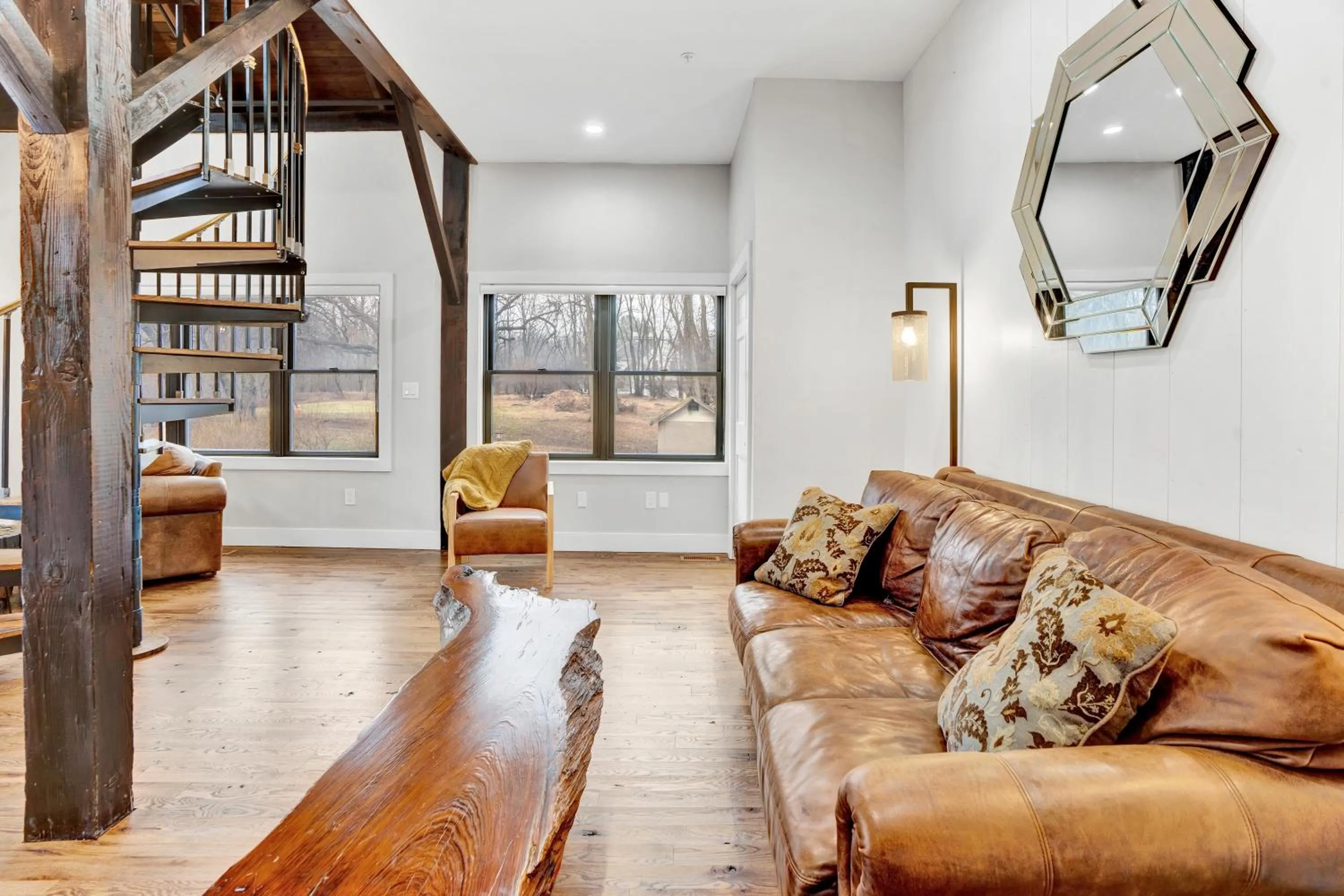 Living room in Chimney Hill Estate Inn