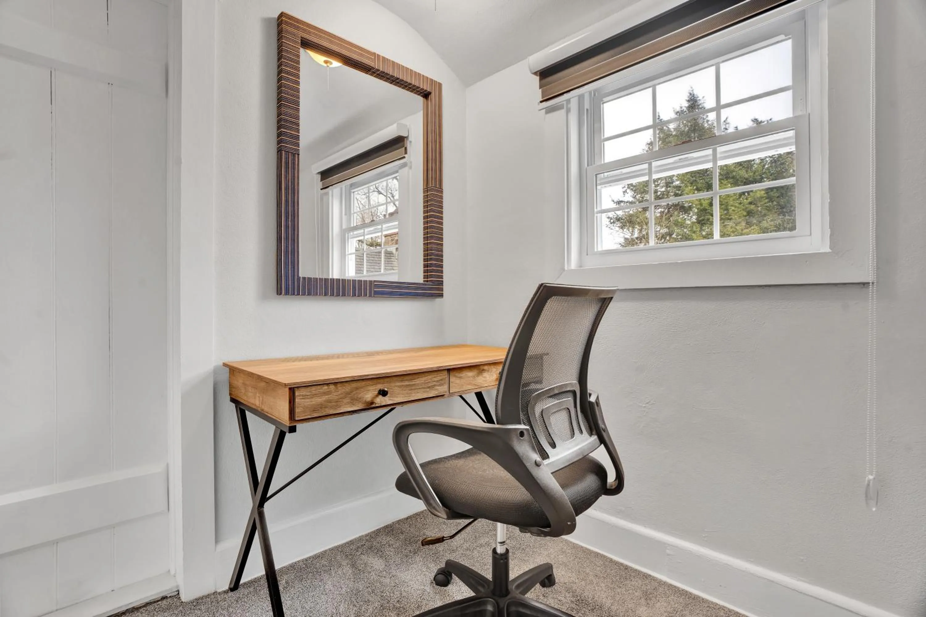 hair dresser in Chimney Hill Estate Inn