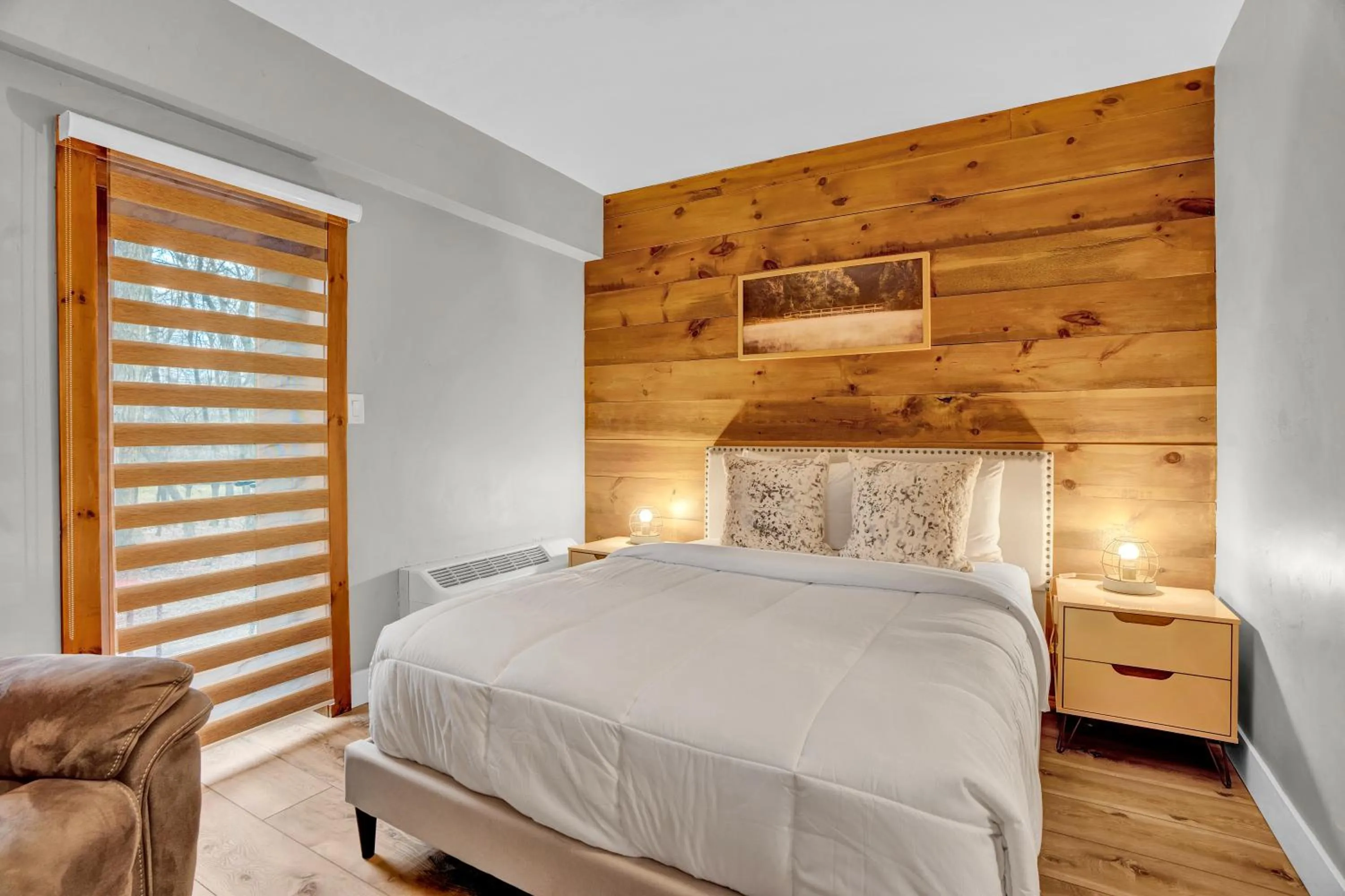 Bed in Chimney Hill Estate Inn