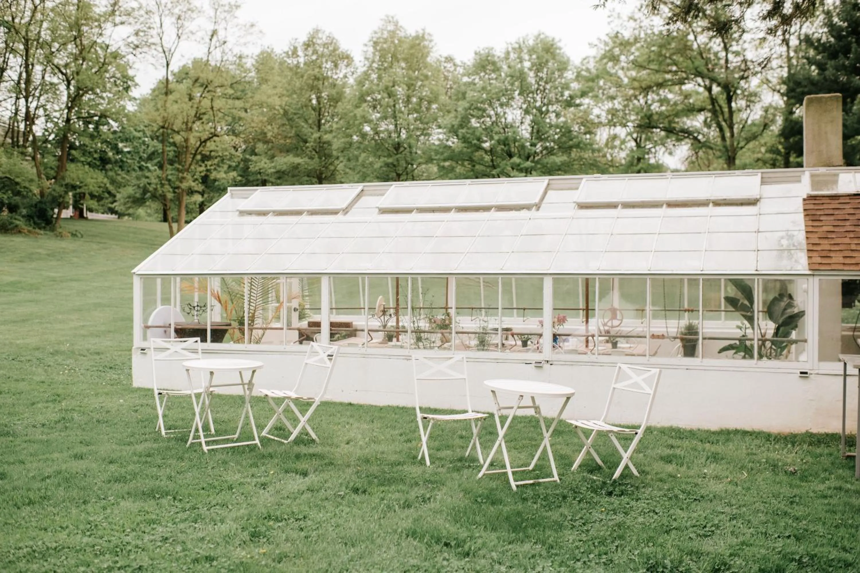 Property building in Chimney Hill Estate Inn