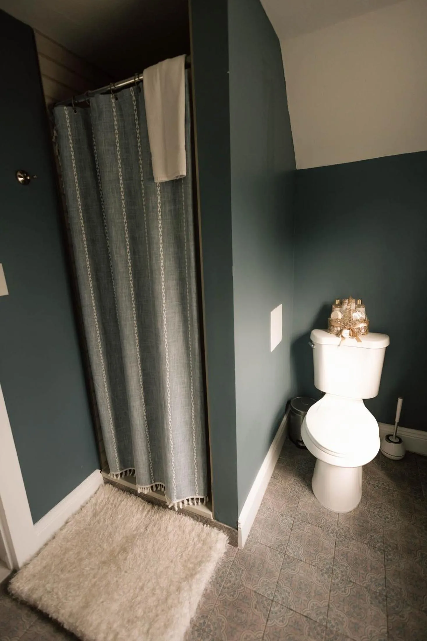 Chimney Hill Estate Inn