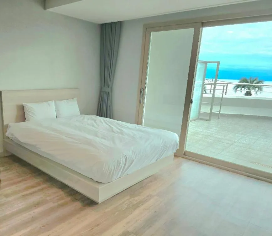 Bed in Seaore Resort