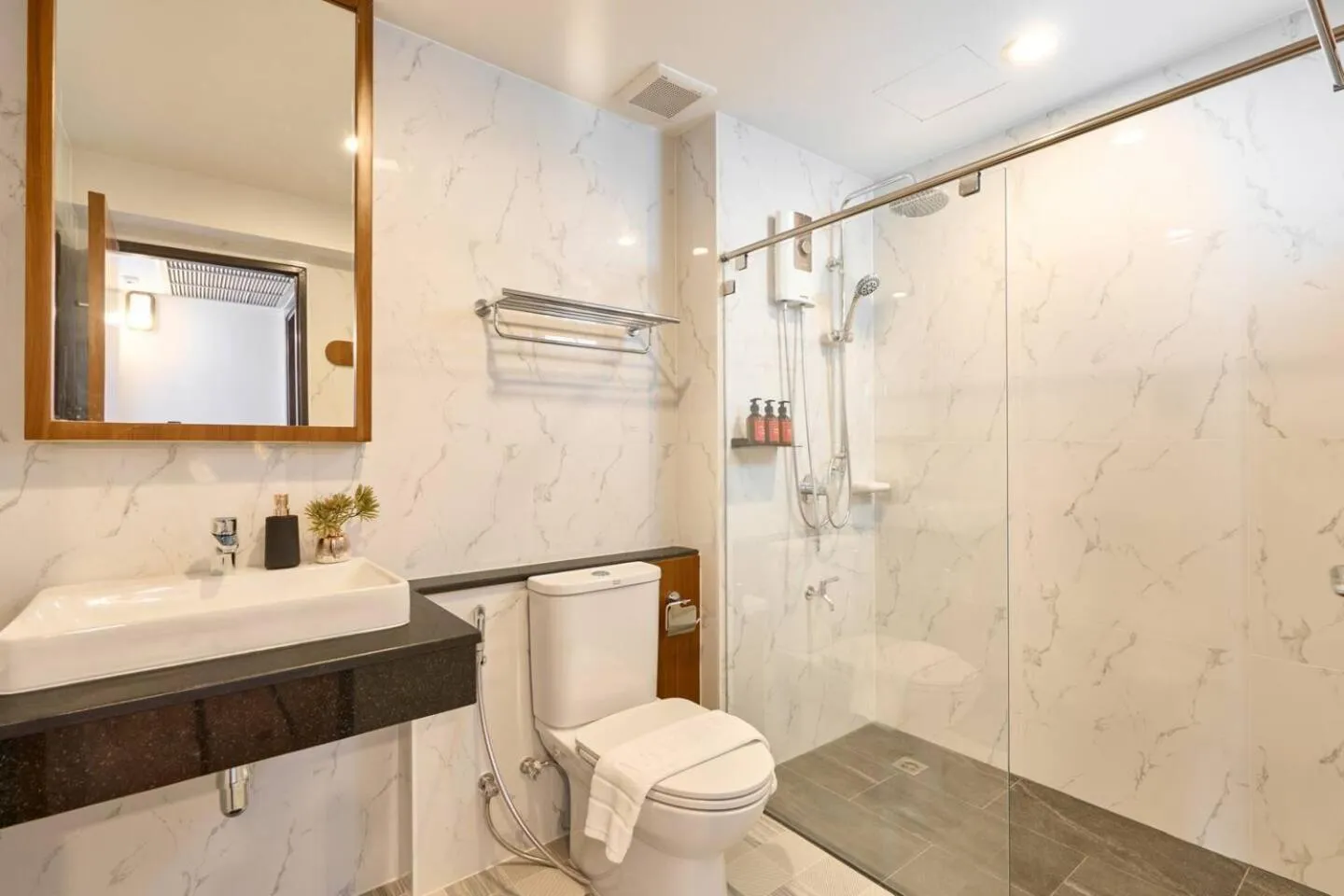 Bathroom in Be Phrasingh Hotel Chiang Mai