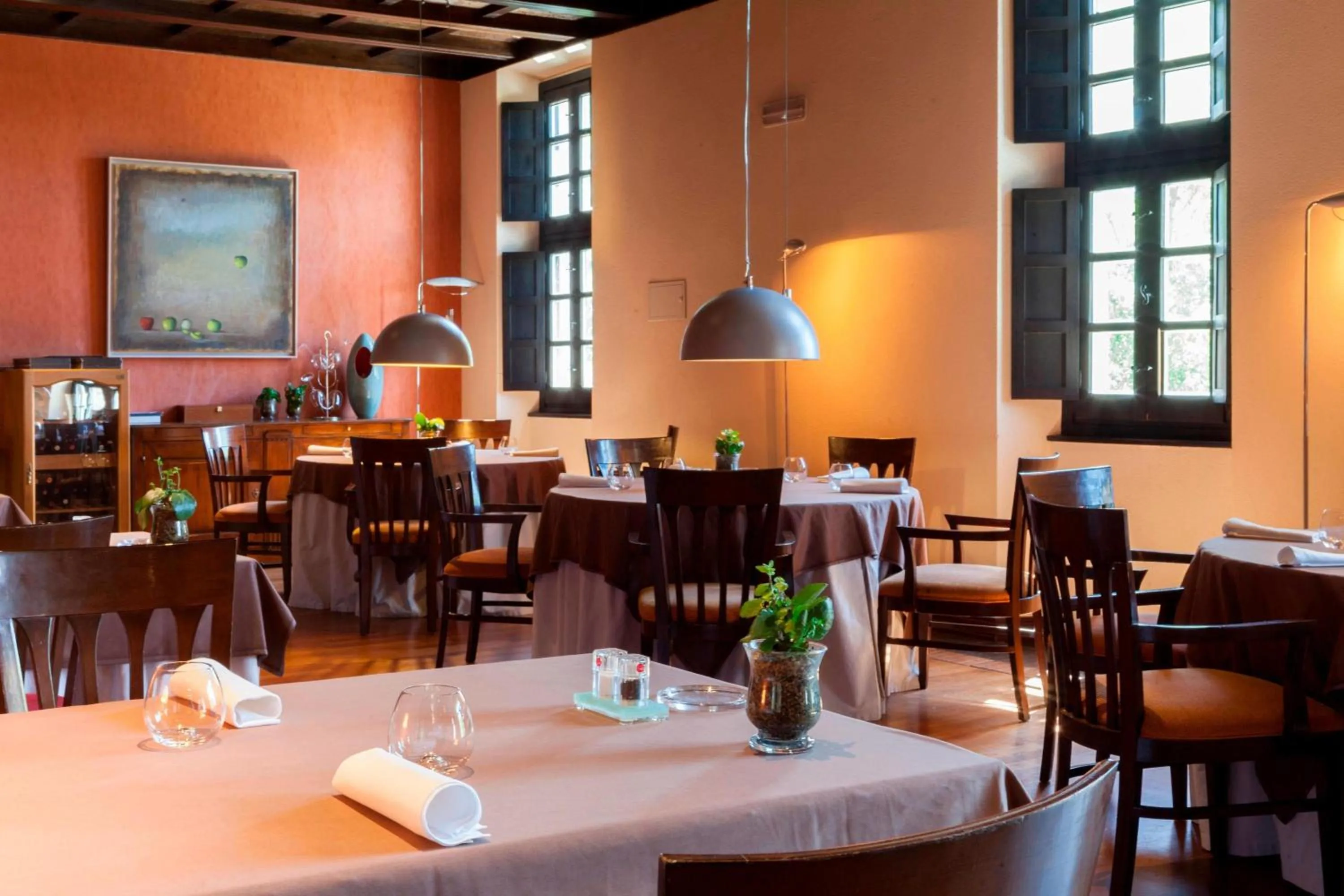 Restaurant/places to eat in AC Hotel Palacio de Santa Ana by Marriott