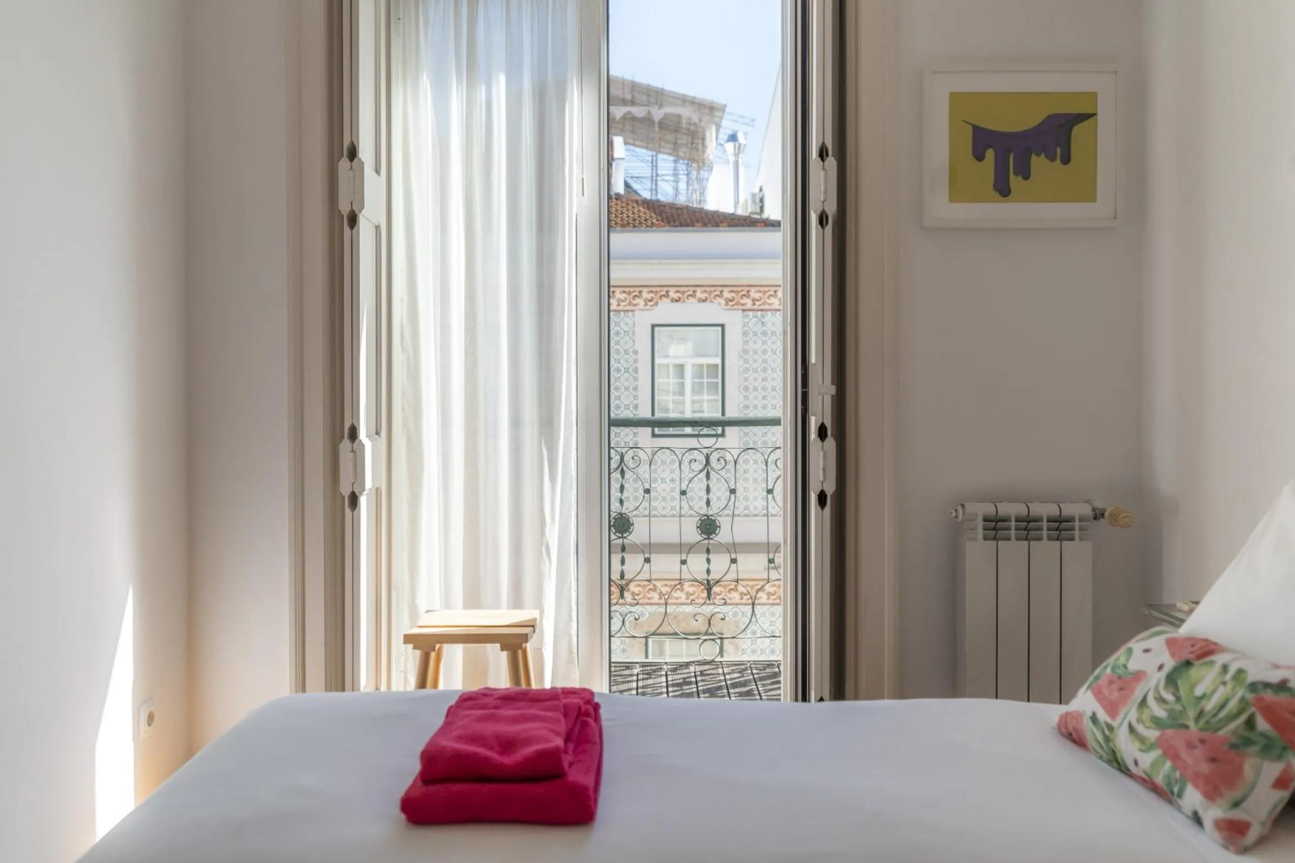 Bed in LV Premier Apartments Baixa- PR