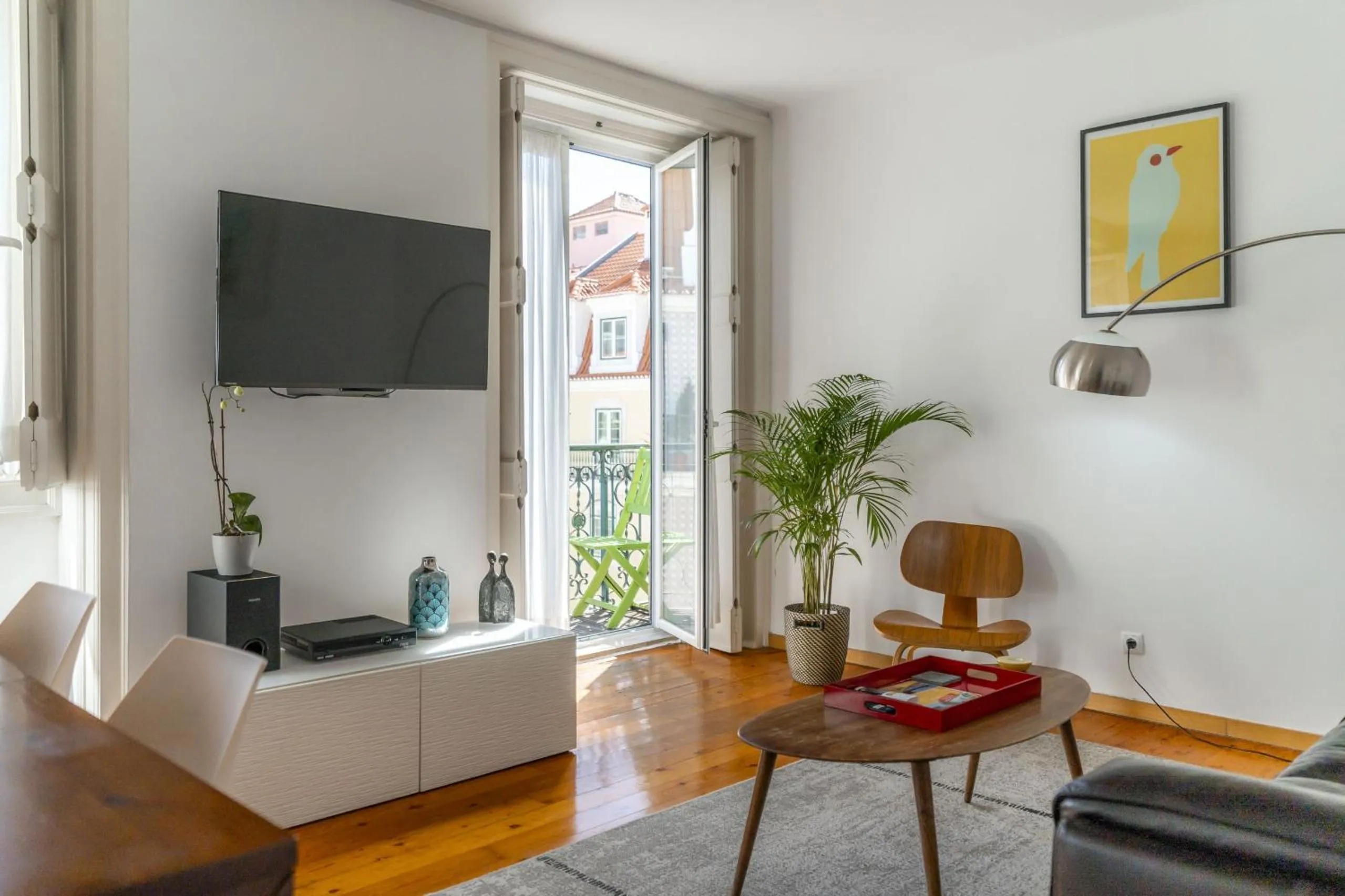 Communal lounge/ TV room in LV Premier Apartments Baixa- PR