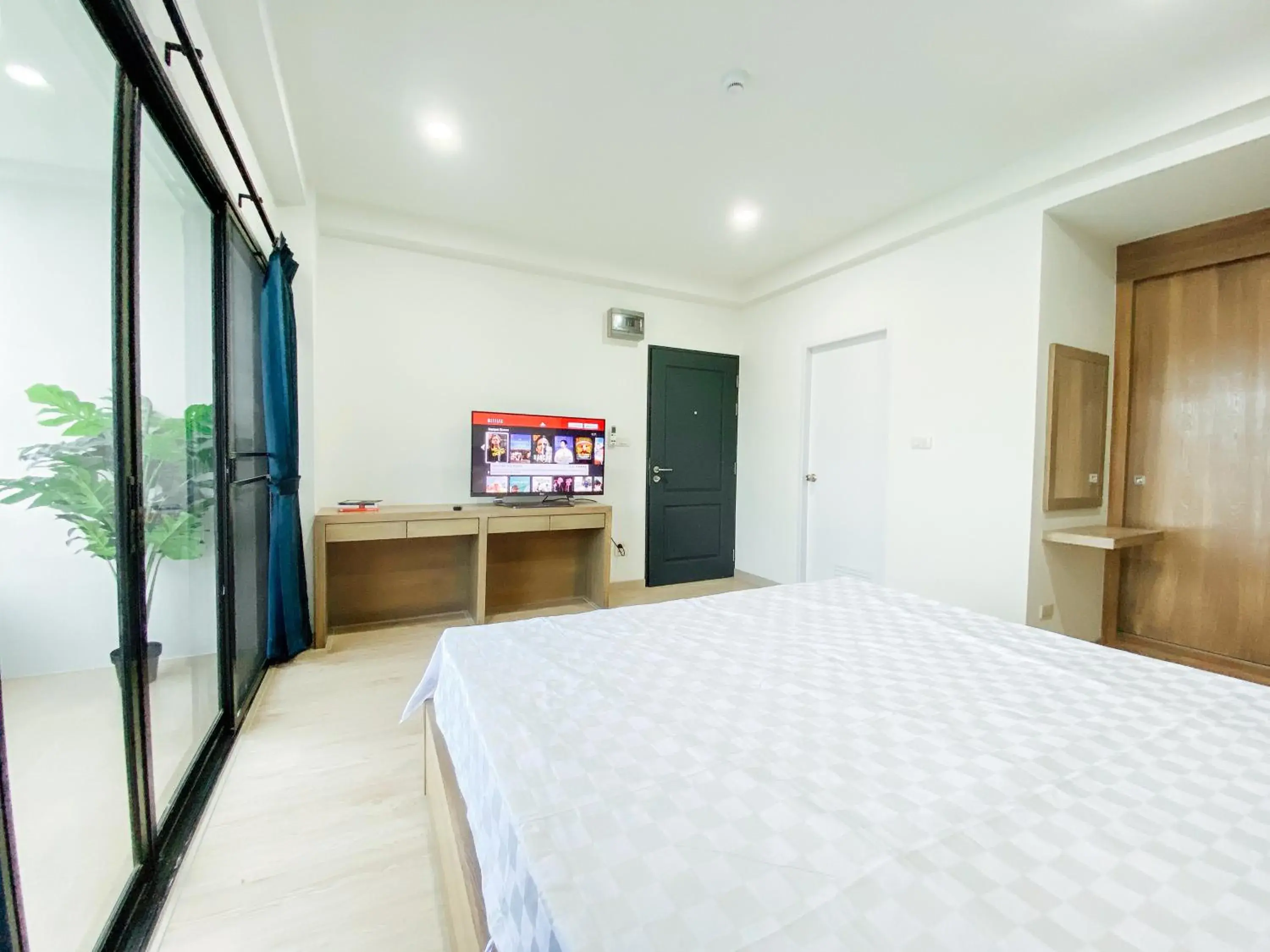 Studio with Balcony in GP House Bangkok - Sukhumvit Onnut BTS Skytrain Studio with Balcony in GP House Bangkok - Sukhumvit Onnut BTS Skytrain