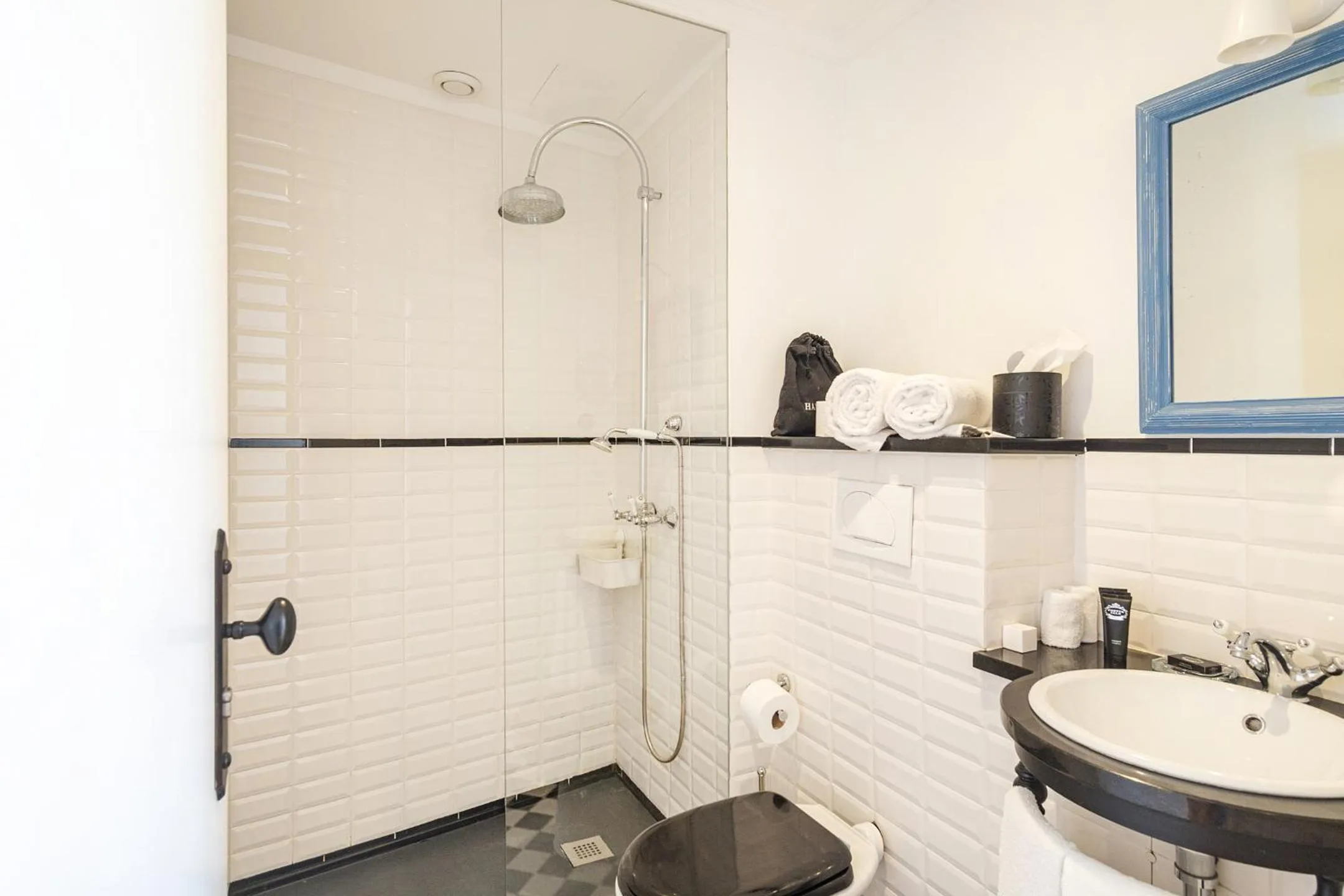 Shower in 1872 River House by Olivia