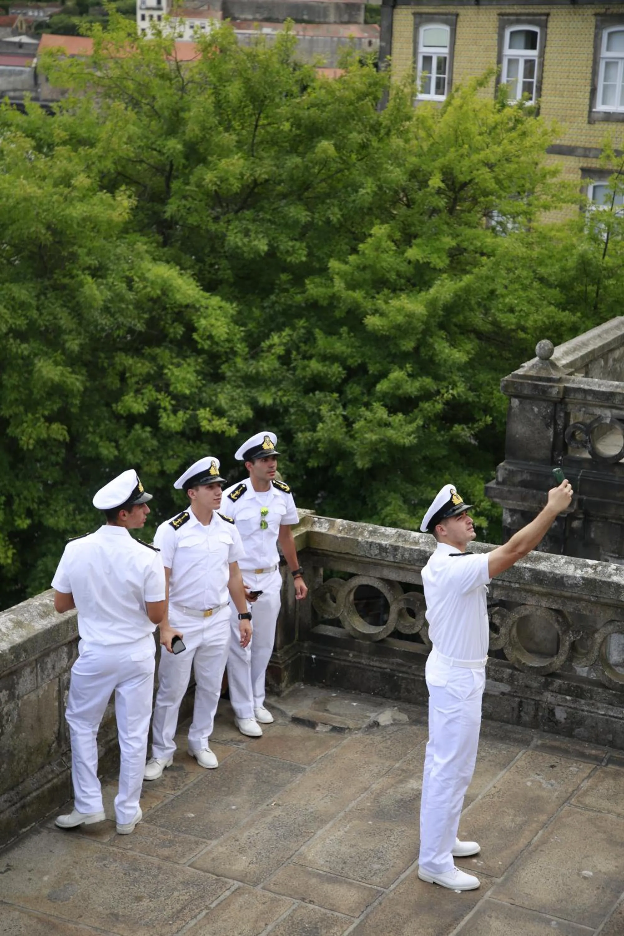 Neighbourhood in 1872 River House by Olivia