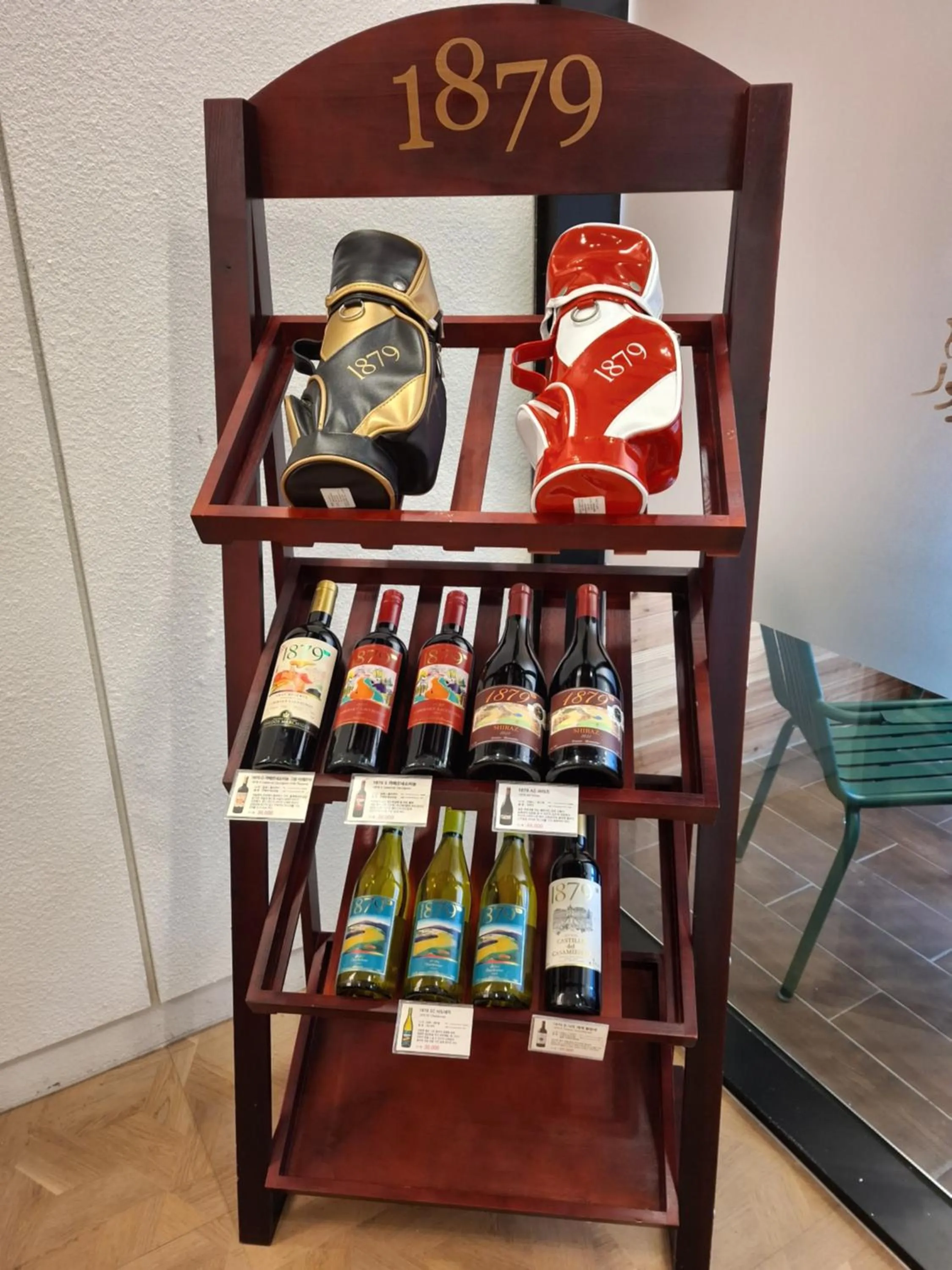 Lobby or reception in JB Plus Hotel