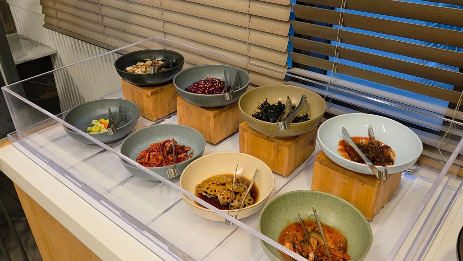 Restaurant/places to eat in JB Plus Hotel