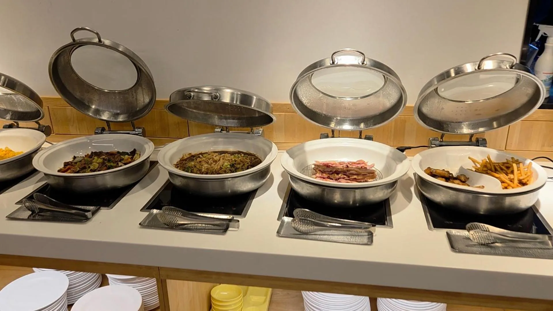 Breakfast in JB Plus Hotel