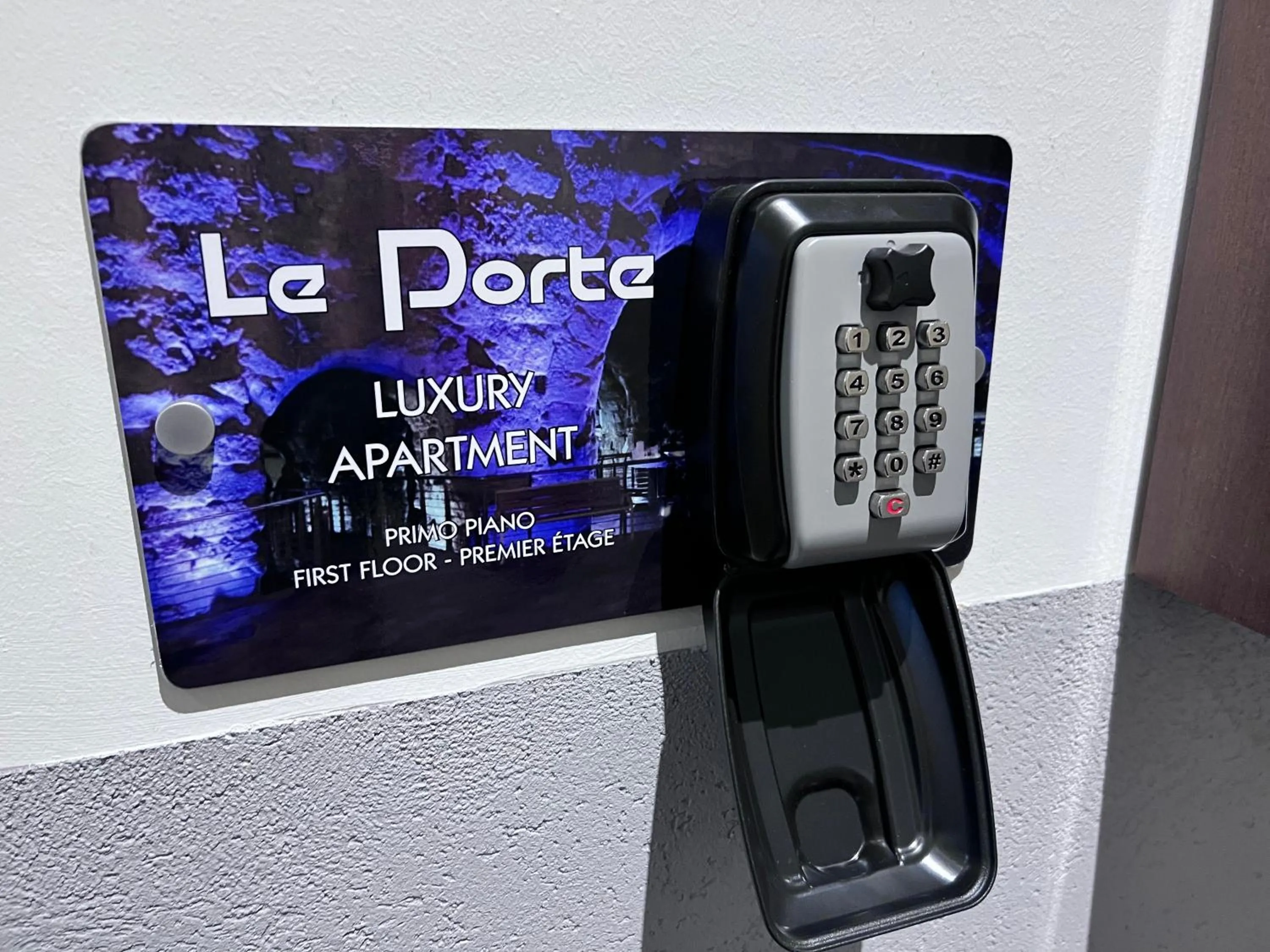 Property building in Le Porte luxury apartment