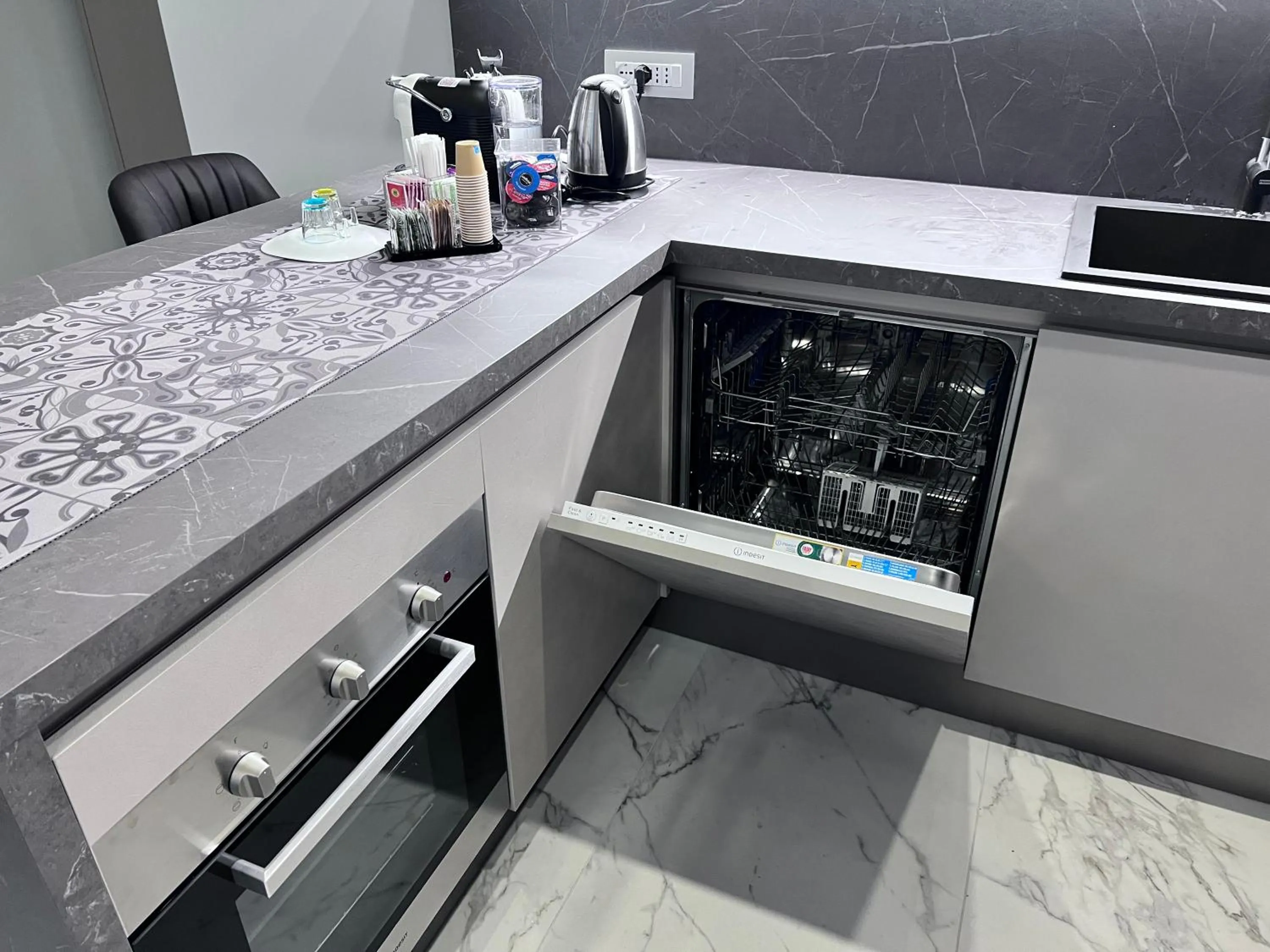 Kitchen or kitchenette in Le Porte luxury apartment