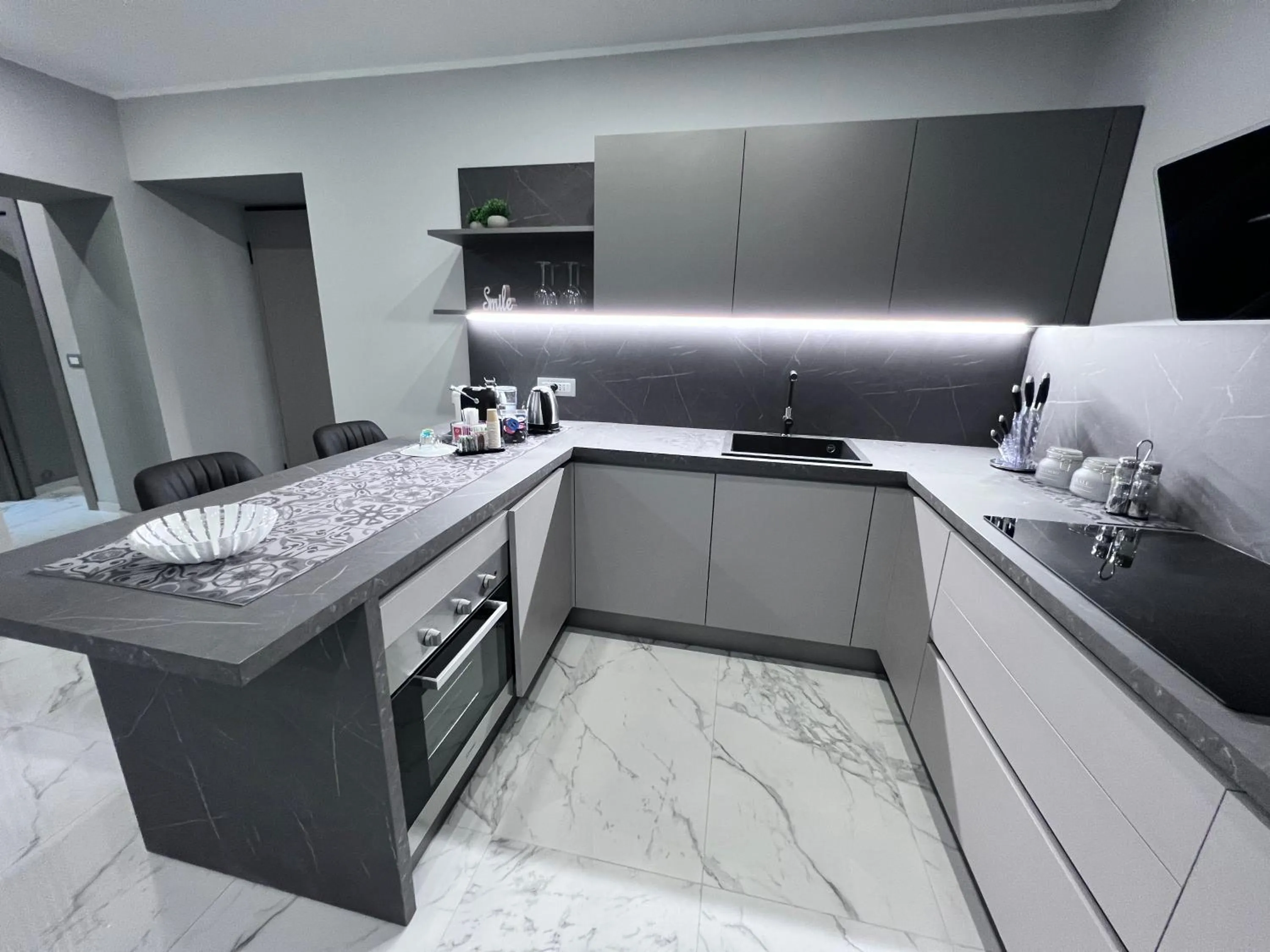 Kitchen or kitchenette in Le Porte luxury apartment