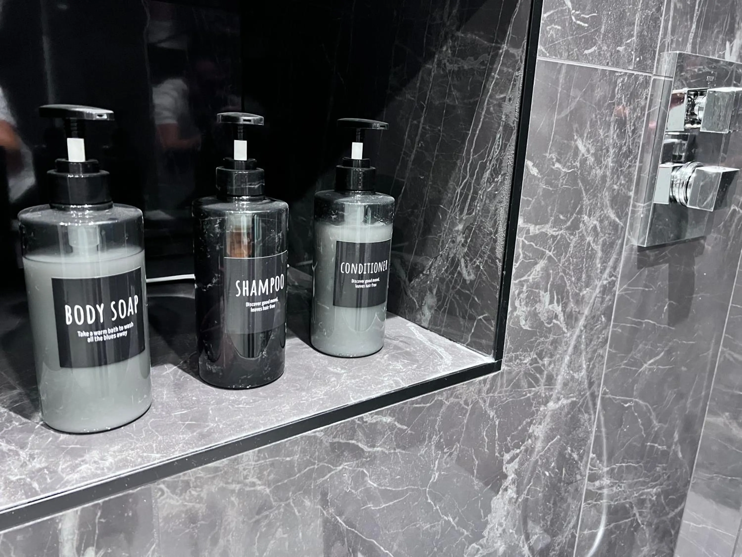 Bathroom in Le Porte luxury apartment