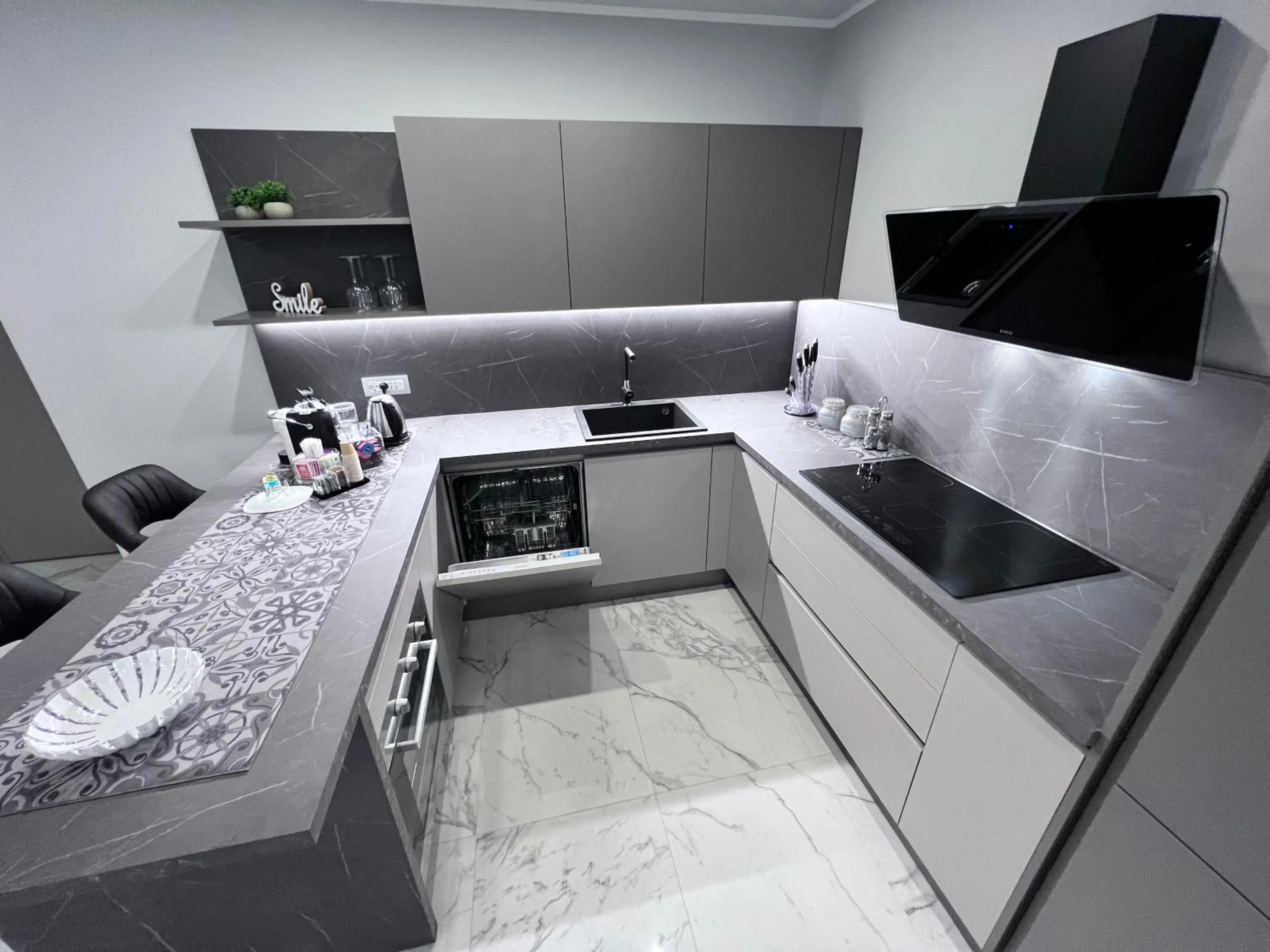 Kitchen or kitchenette in Le Porte luxury apartment