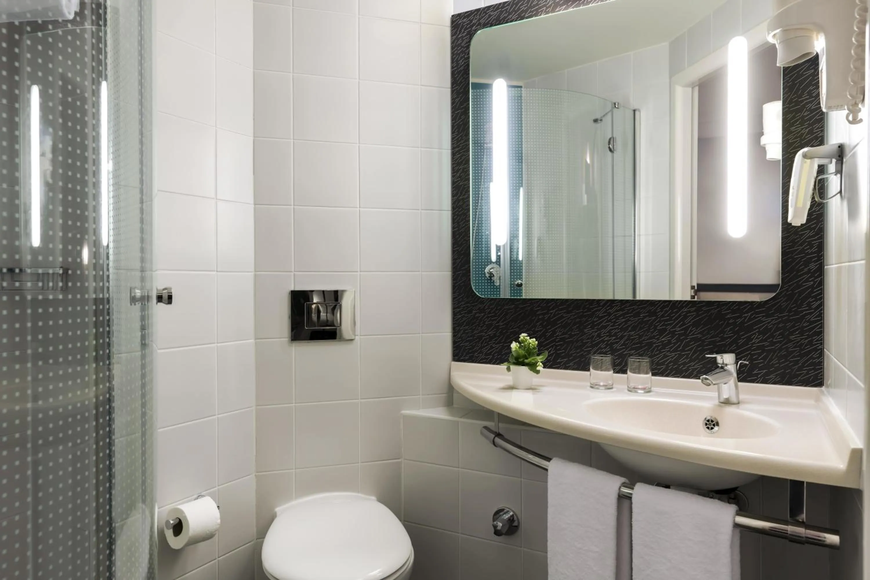 Shower in ibis Ankara Airport Hotel